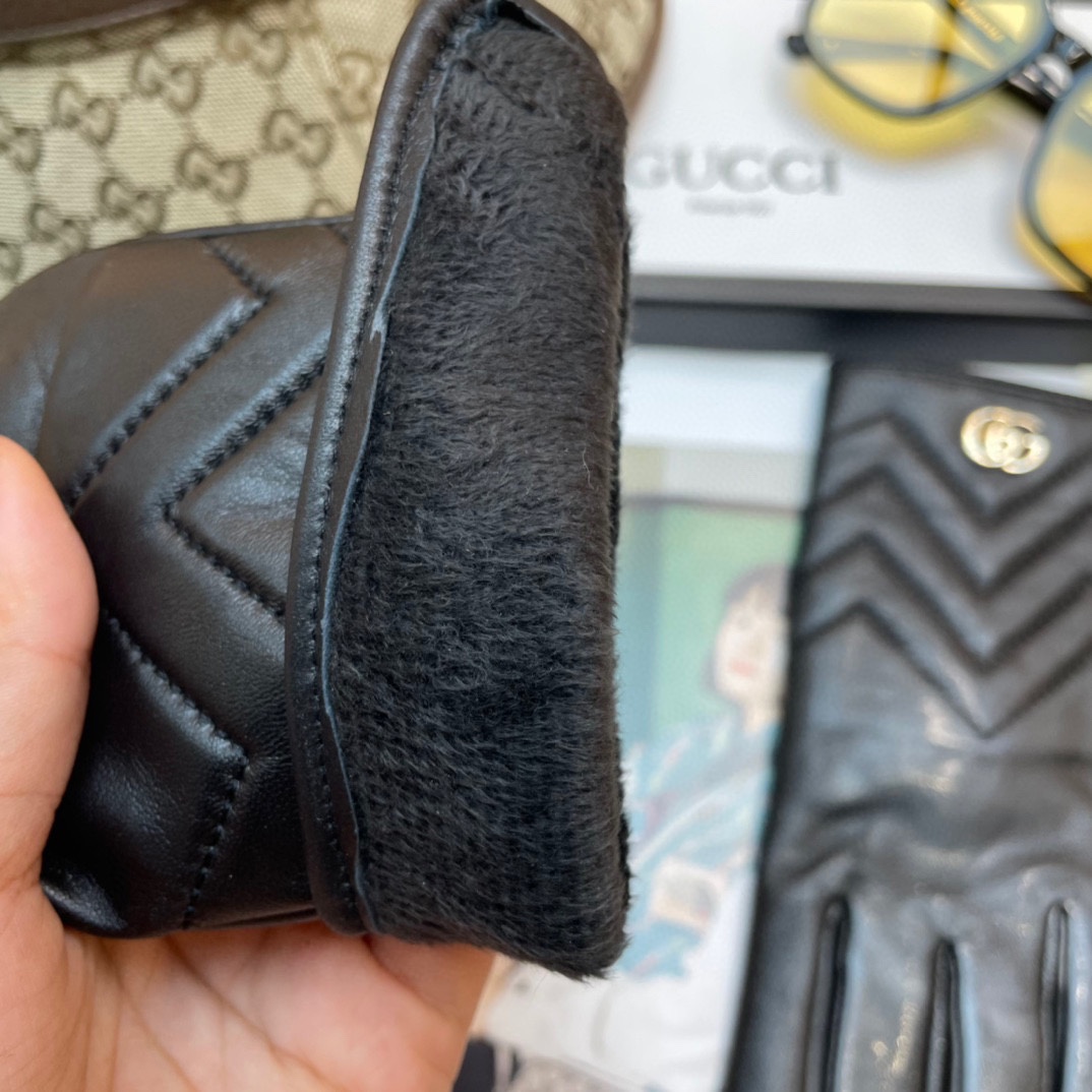 Gucci Gloves  - PerfectKickZ
