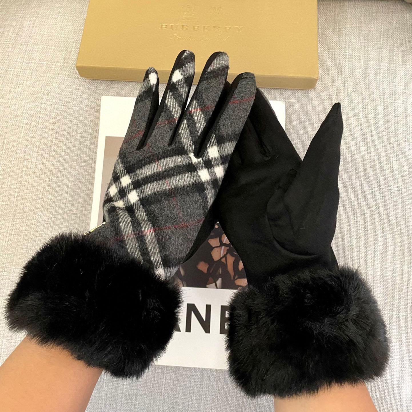 Burberry Gloves  - PerfectKickZ