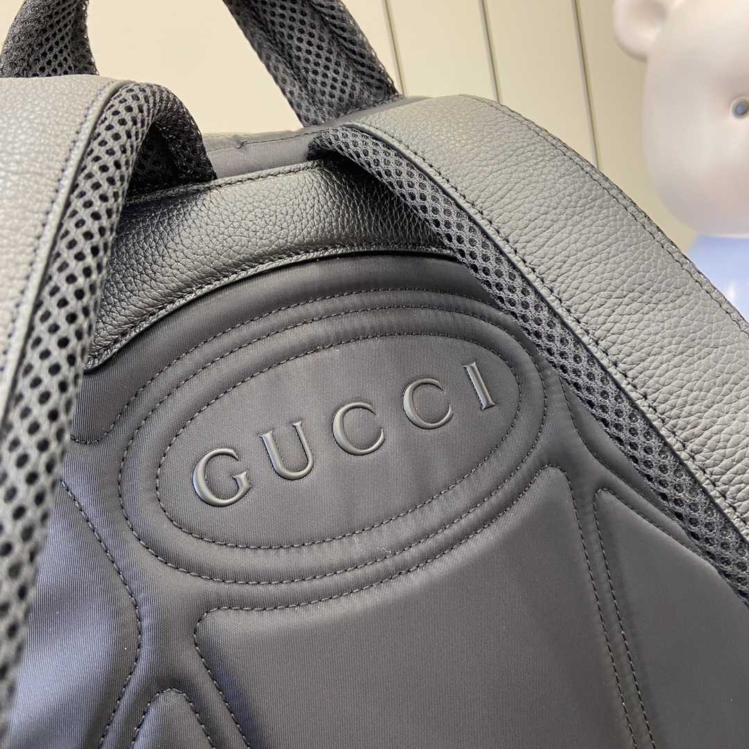 Gucci Medium Jumbo GG Backpack - PerfectKickZ