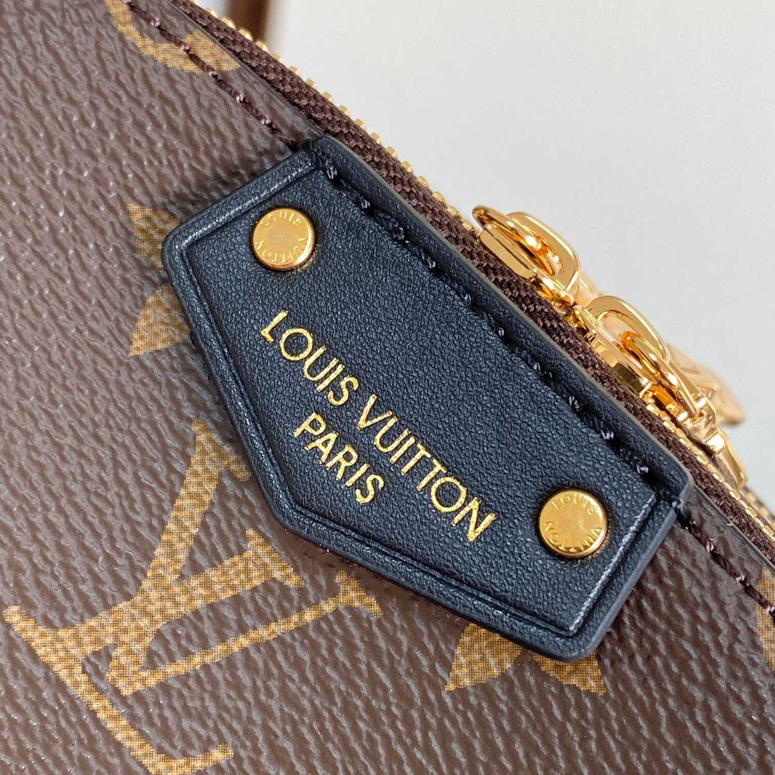Louis Vuitton Be Alma   M12996 - PerfectKickZ