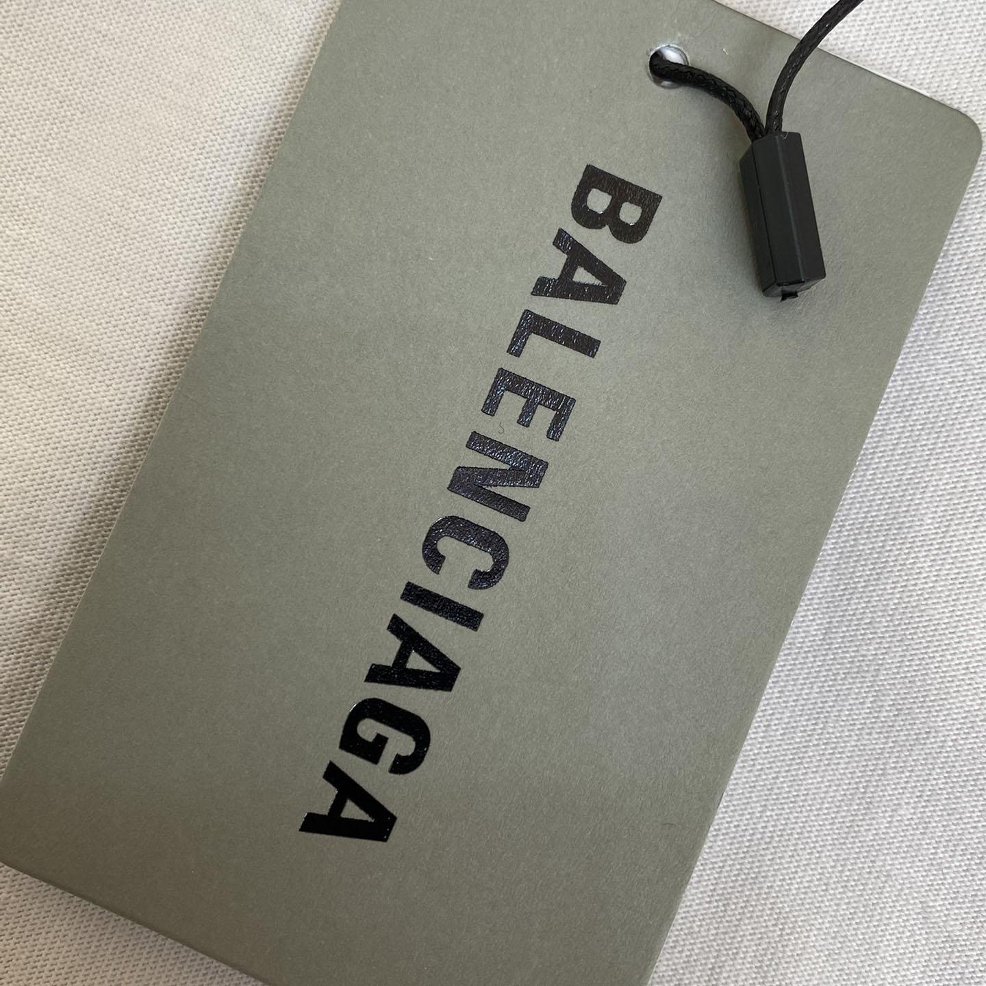 Balenciaga 3B Liquefied T-Shirt Oversized in Dirty White - PerfectKickZ