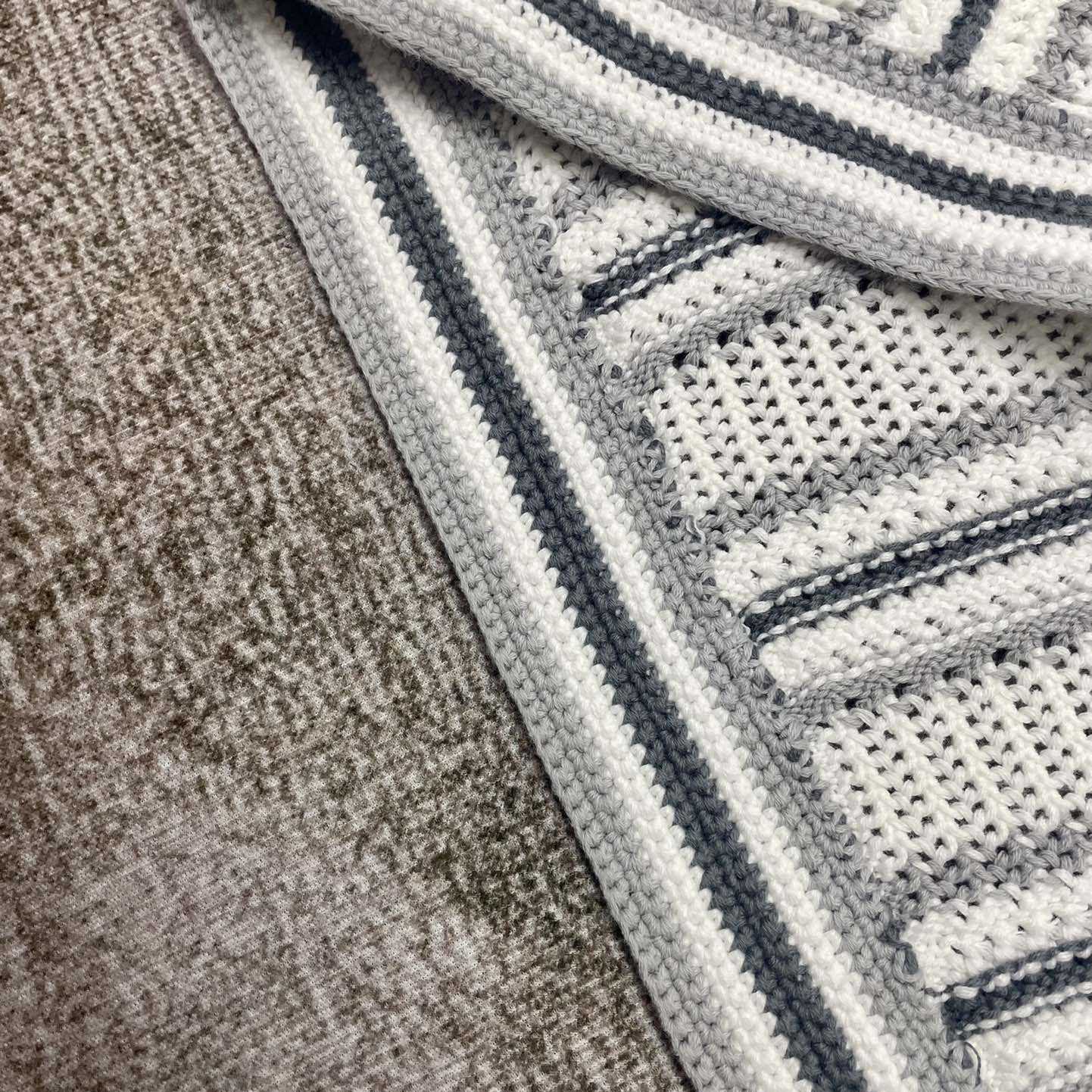 Casablanca Crochet Textured Cardigan   Z6003 - PerfectKickZ