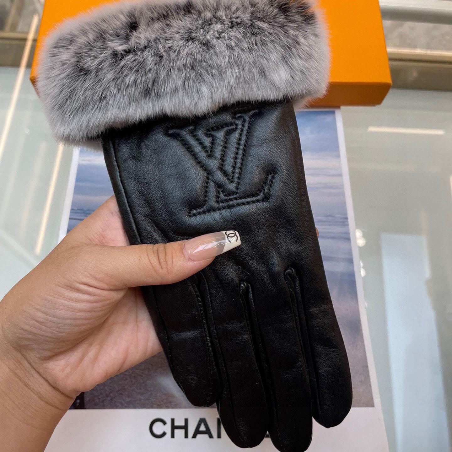 Louis Vuitton Gloves  - PerfectKickZ