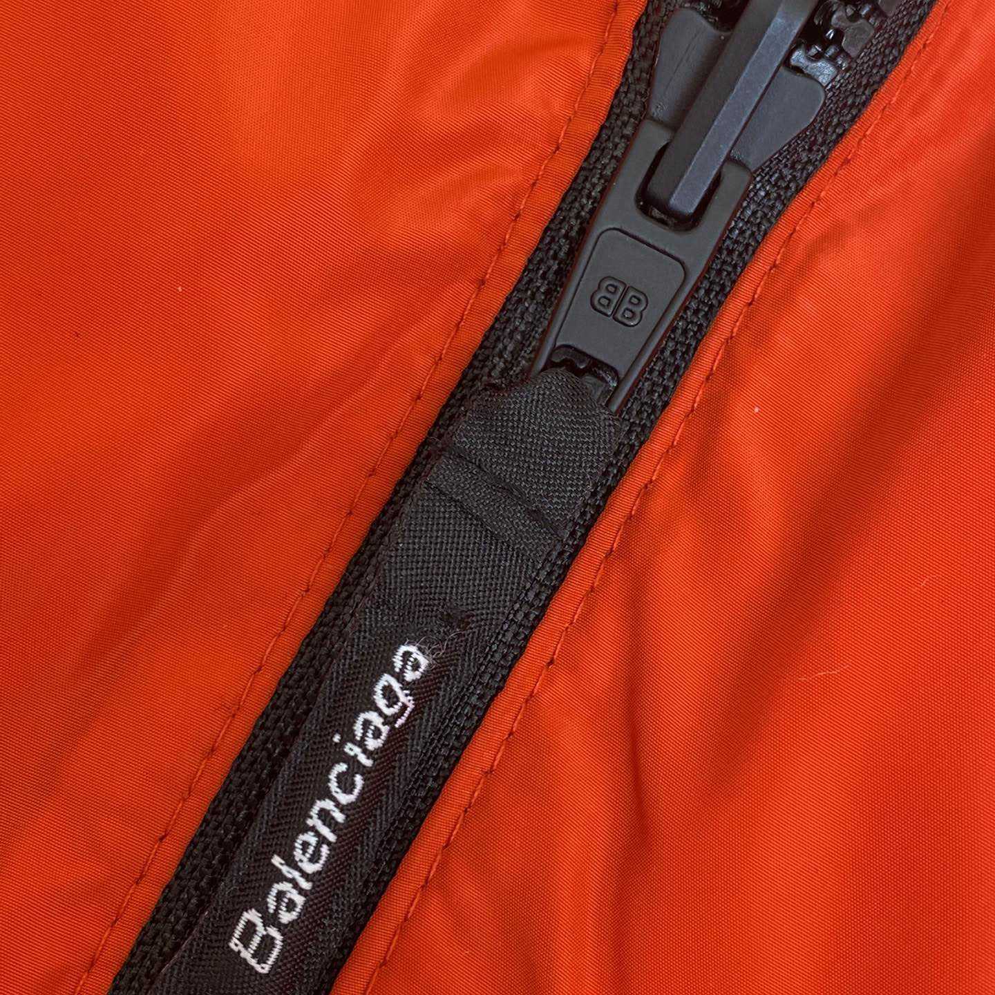Balenciaga Logo-print Reversible Puffer Jacket - PerfectKickZ