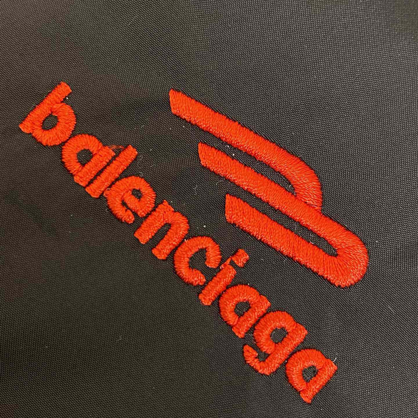 Balenciaga Logo-print Reversible Puffer Jacket - PerfectKickZ