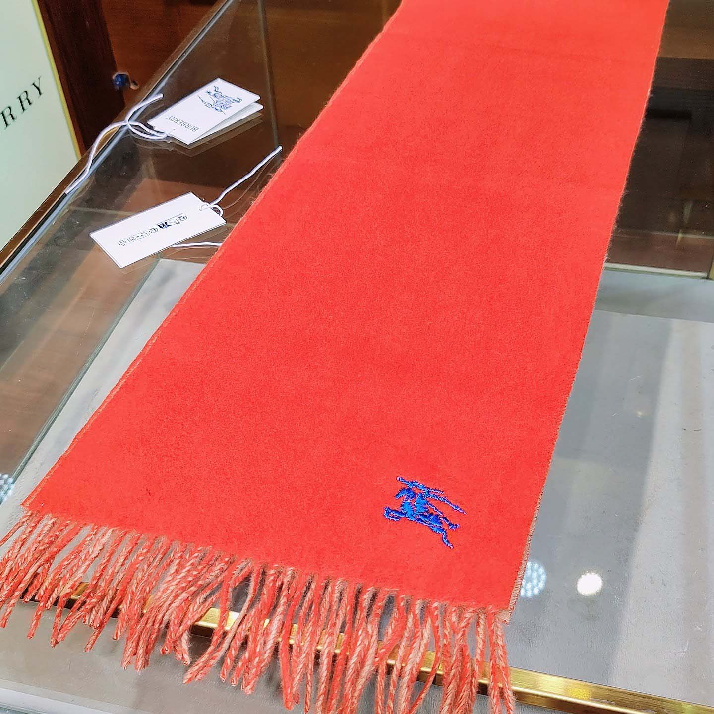 Burberry Reversible Cashmere Scarf - PerfectKickZ