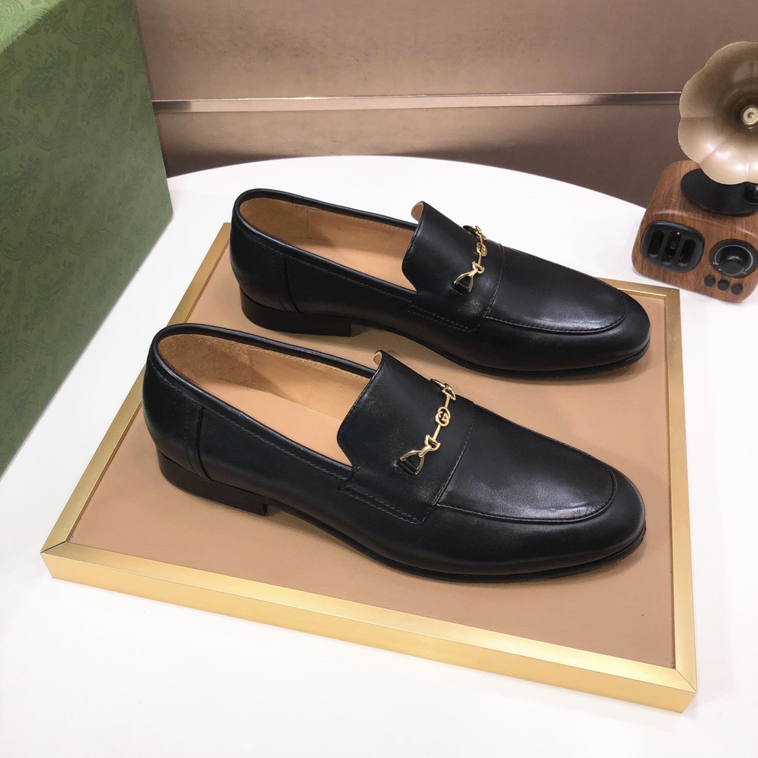 Gucci Men's Loafer - PerfectKickZ