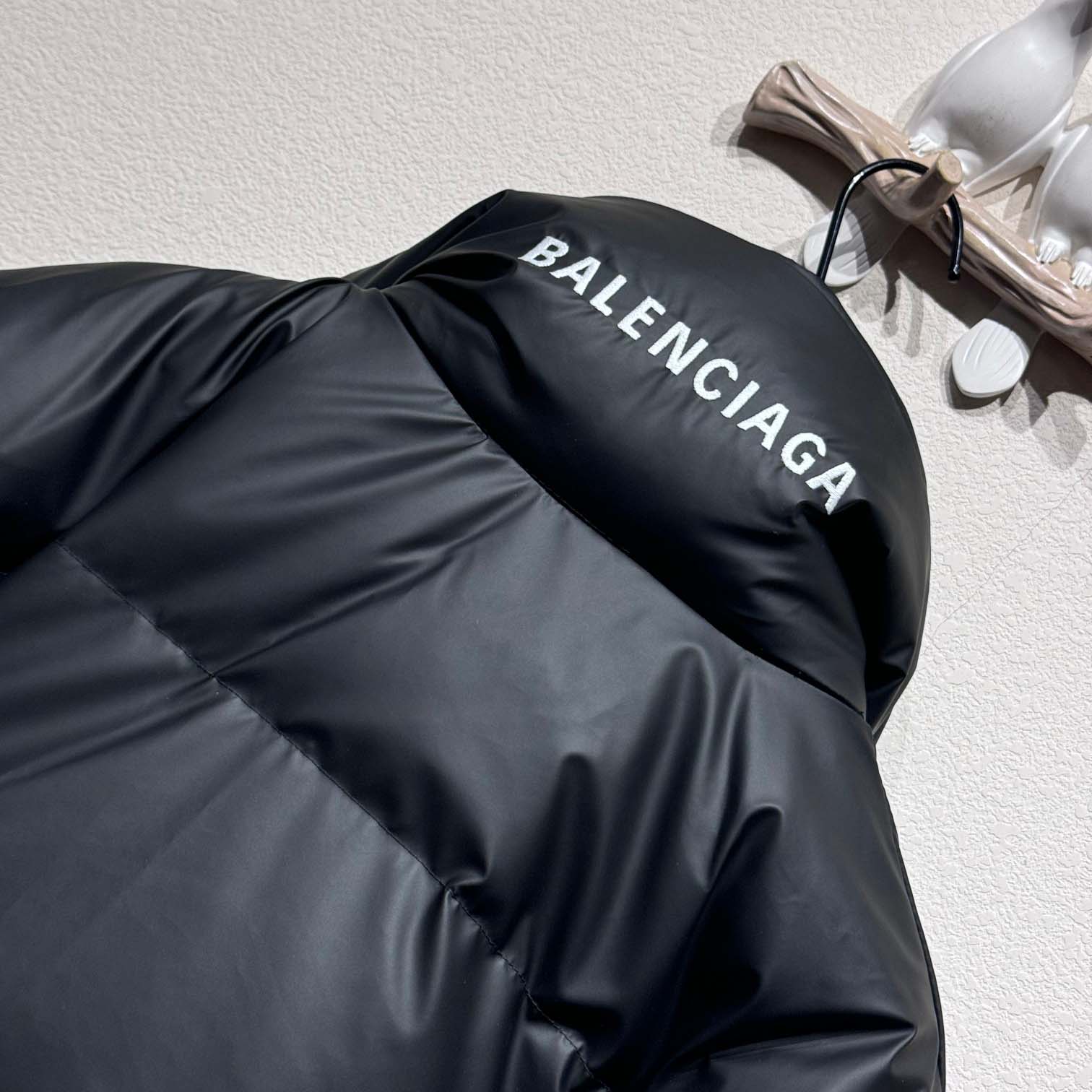 Balenciaga Oversized Wrap Puffer Jacket - 