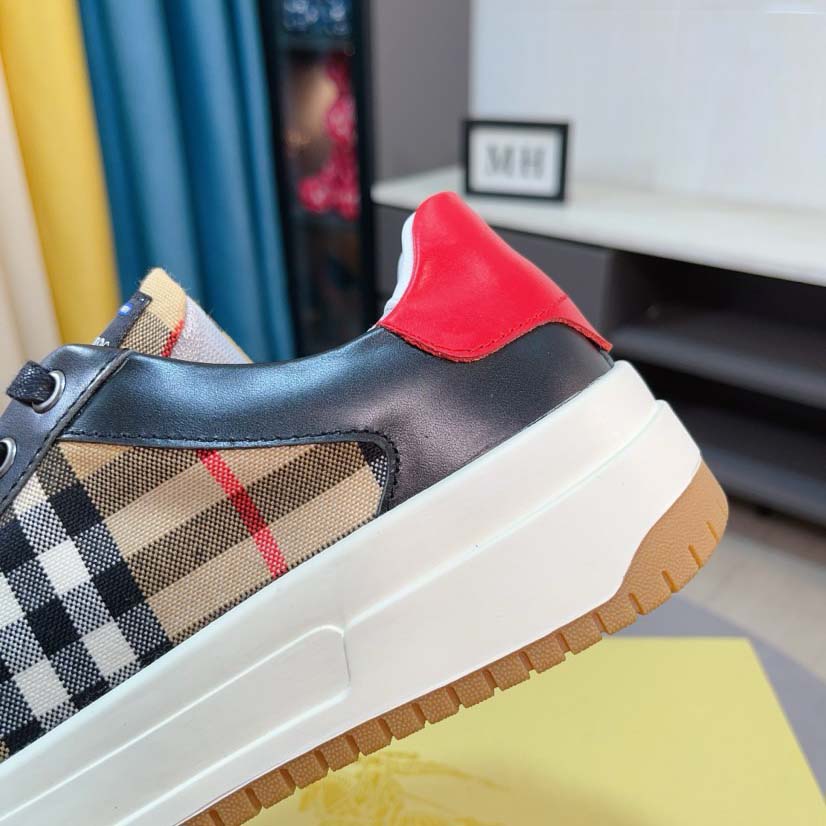 Burberry Sneakers - PerfectKickZ