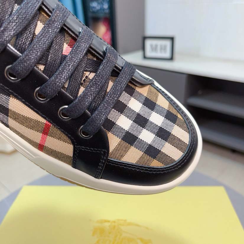 Burberry Sneakers - PerfectKickZ