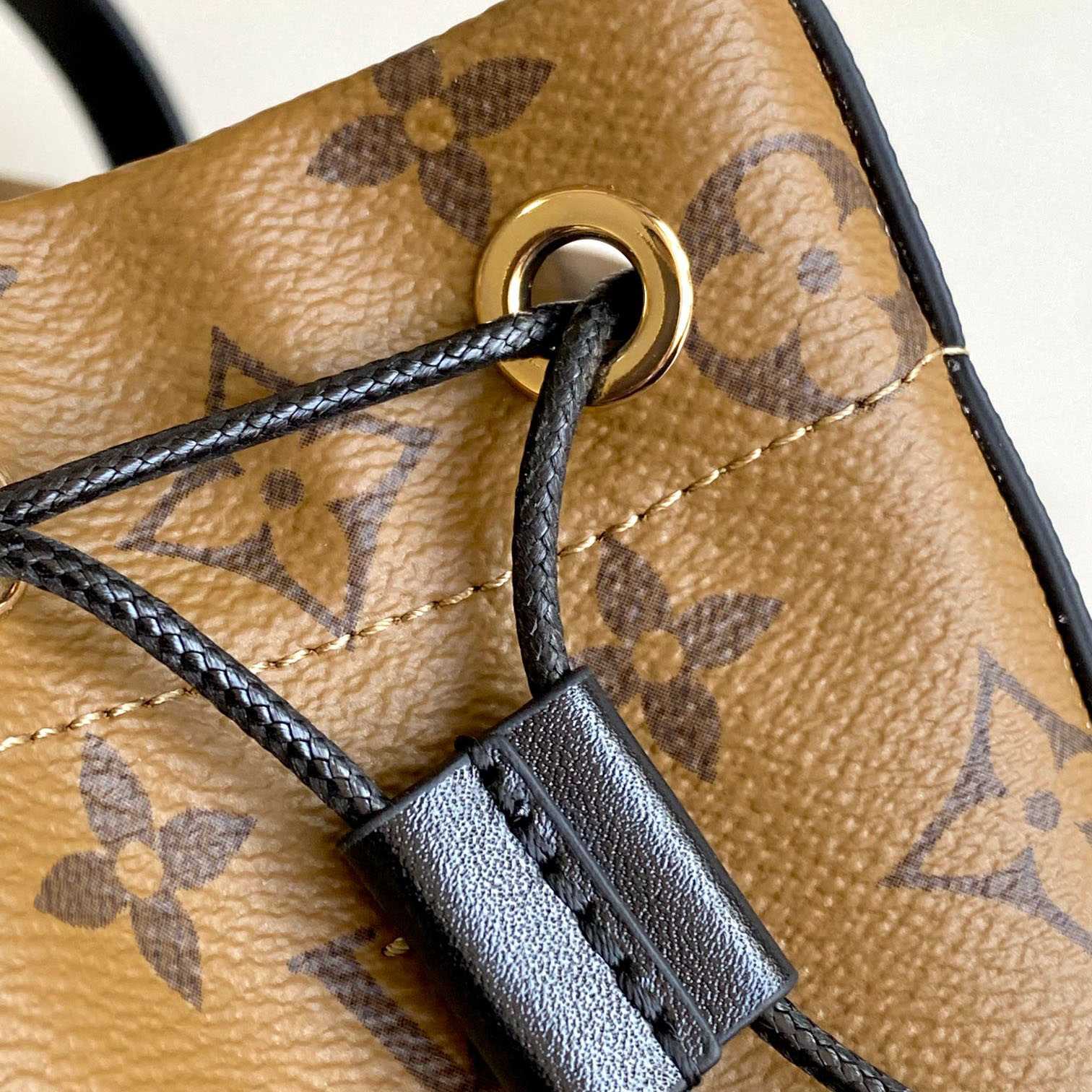 Louis Vuitton Noé Trunk PM  M13324 - PerfectKickZ
