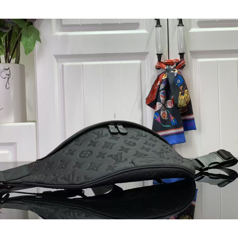 Louis Vuitton Discovery Bumbag PM (44-15-9 cm)M46036 - PerfectKickZ