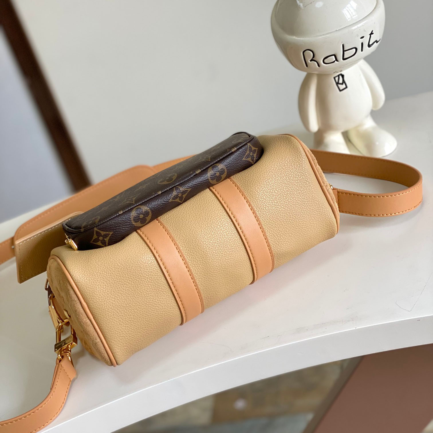 Louis Vuitton Keepall Bandoulière 25  M12627 - PerfectKickZ