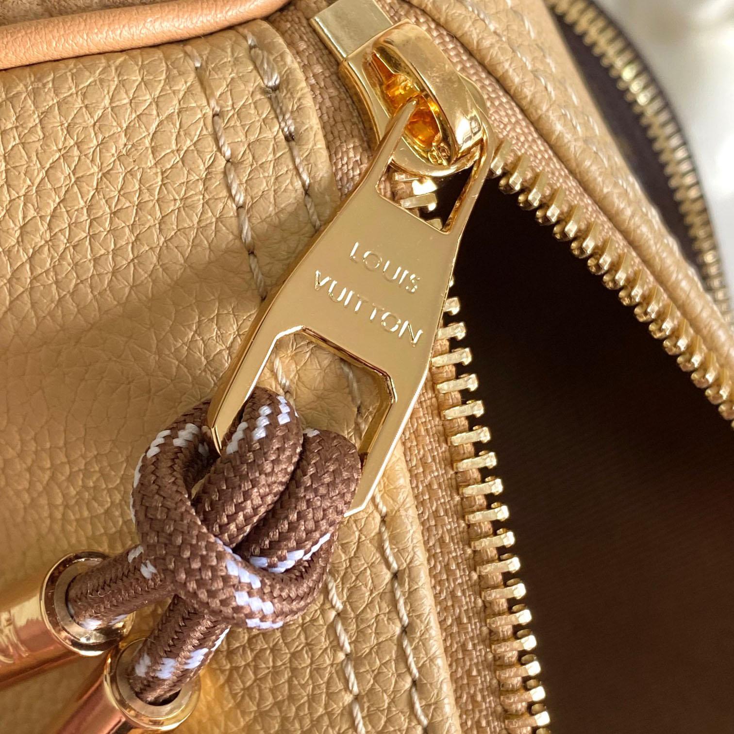Louis Vuitton Keepall Bandoulière 25  M12627 - PerfectKickZ
