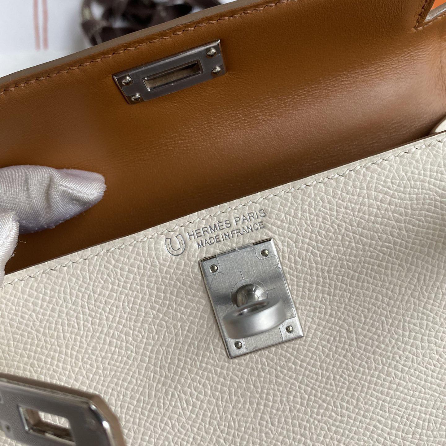 Hermes Kelly Handbag   19cm - 