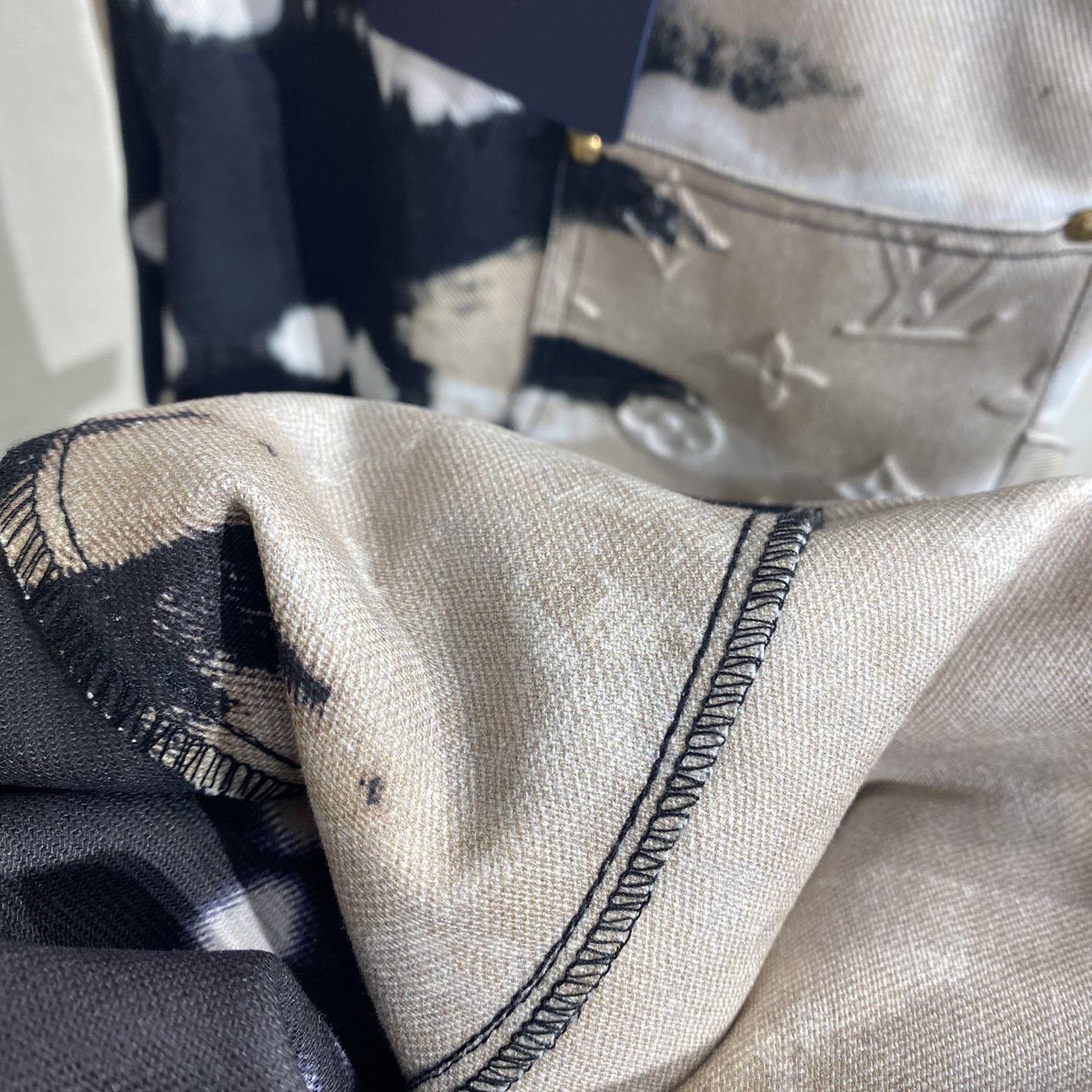 Louis Vuitton Tie-Dye Workwear Denim Jeans - PerfectKickZ