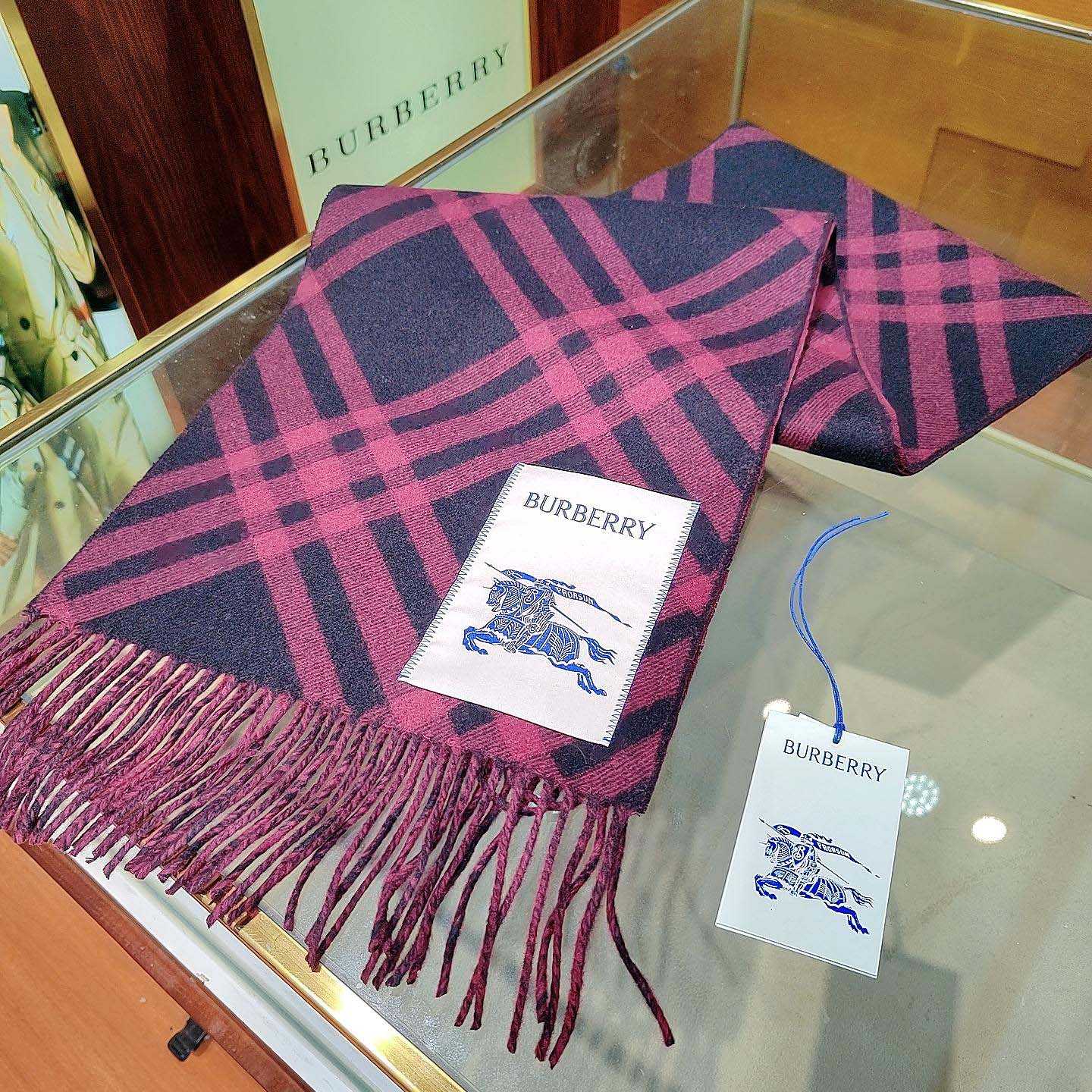Burberry Check Cashmere Scarf - PerfectKickZ