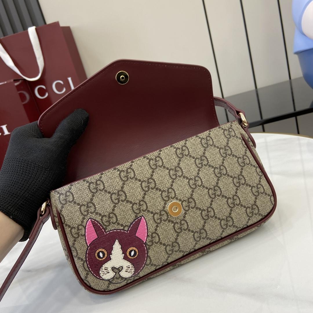 Gucci GG Mini Shoulder Bag With Cat Detail - PerfectKickZ