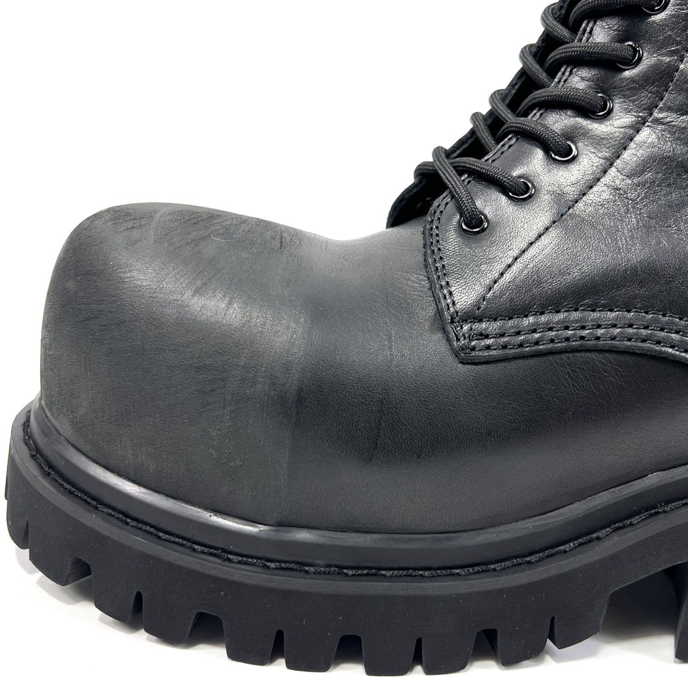 Balenciaga Stomper Boot In Black - PerfectKickZ