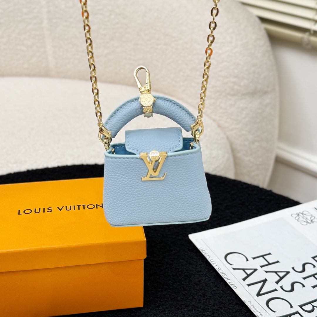 Louis Vuitton Micro Bag Capucines - PerfectKickZ