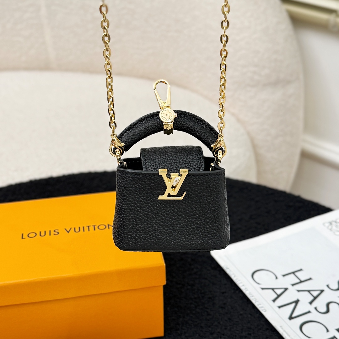 Louis Vuitton Micro Bag Capucines - PerfectKickZ