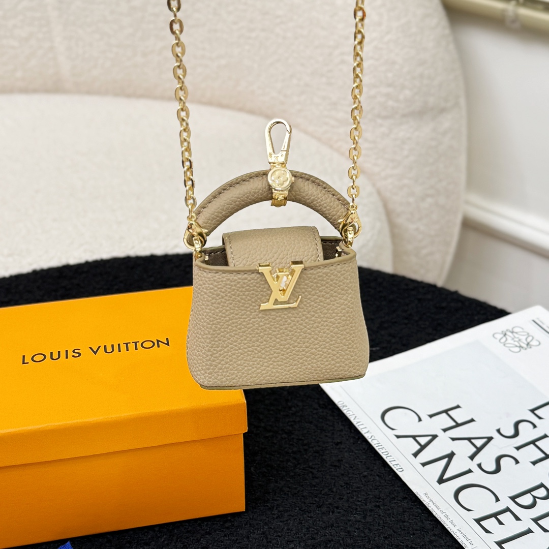 Louis Vuitton Micro Bag Capucines - PerfectKickZ