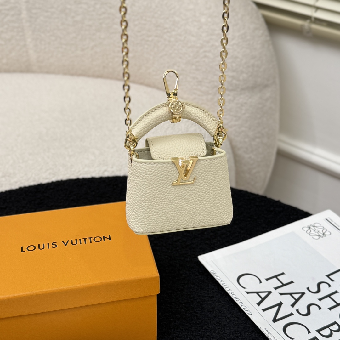 Louis Vuitton Micro Bag Capucines - PerfectKickZ