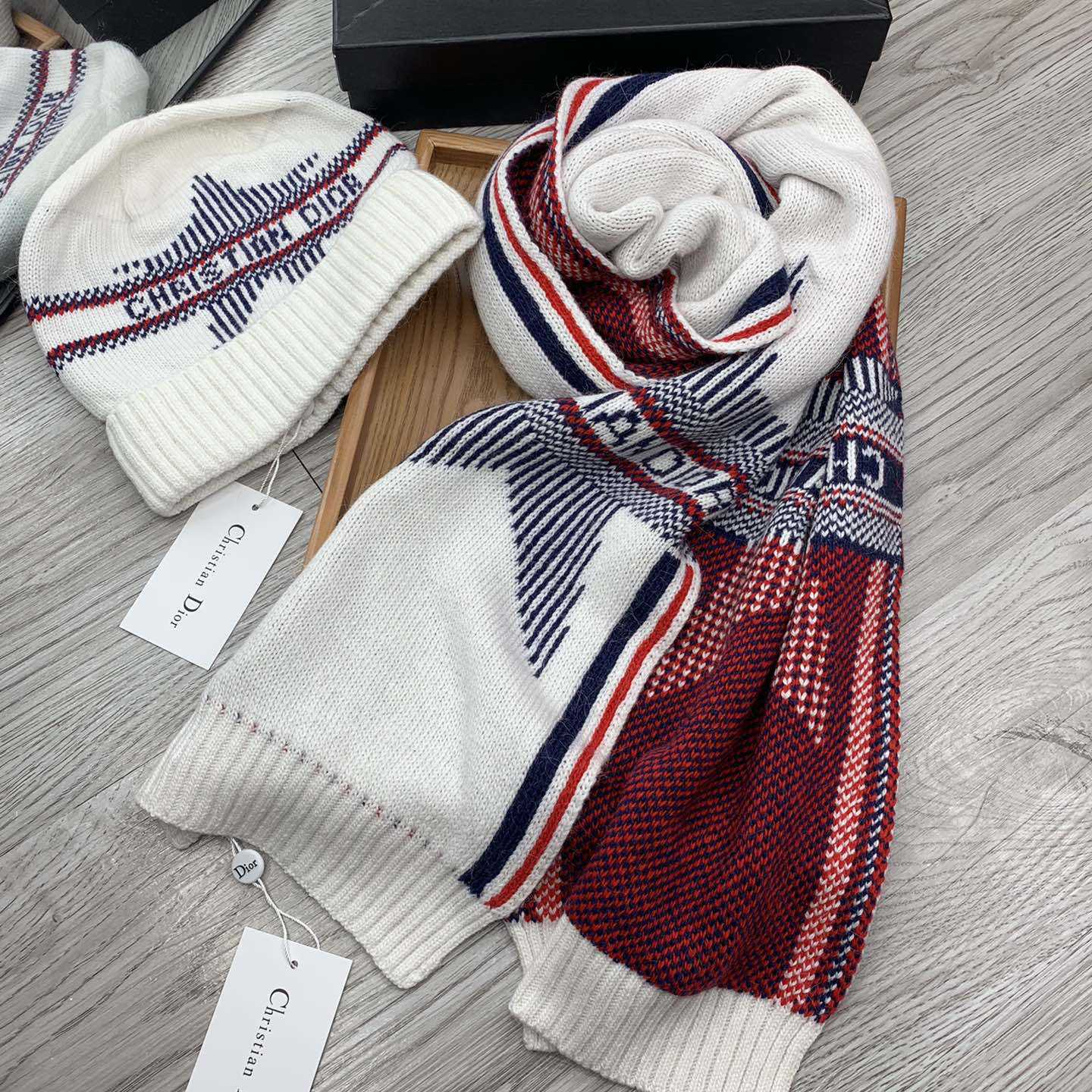 Dior Beanie And Scarf - PerfectKickZ
