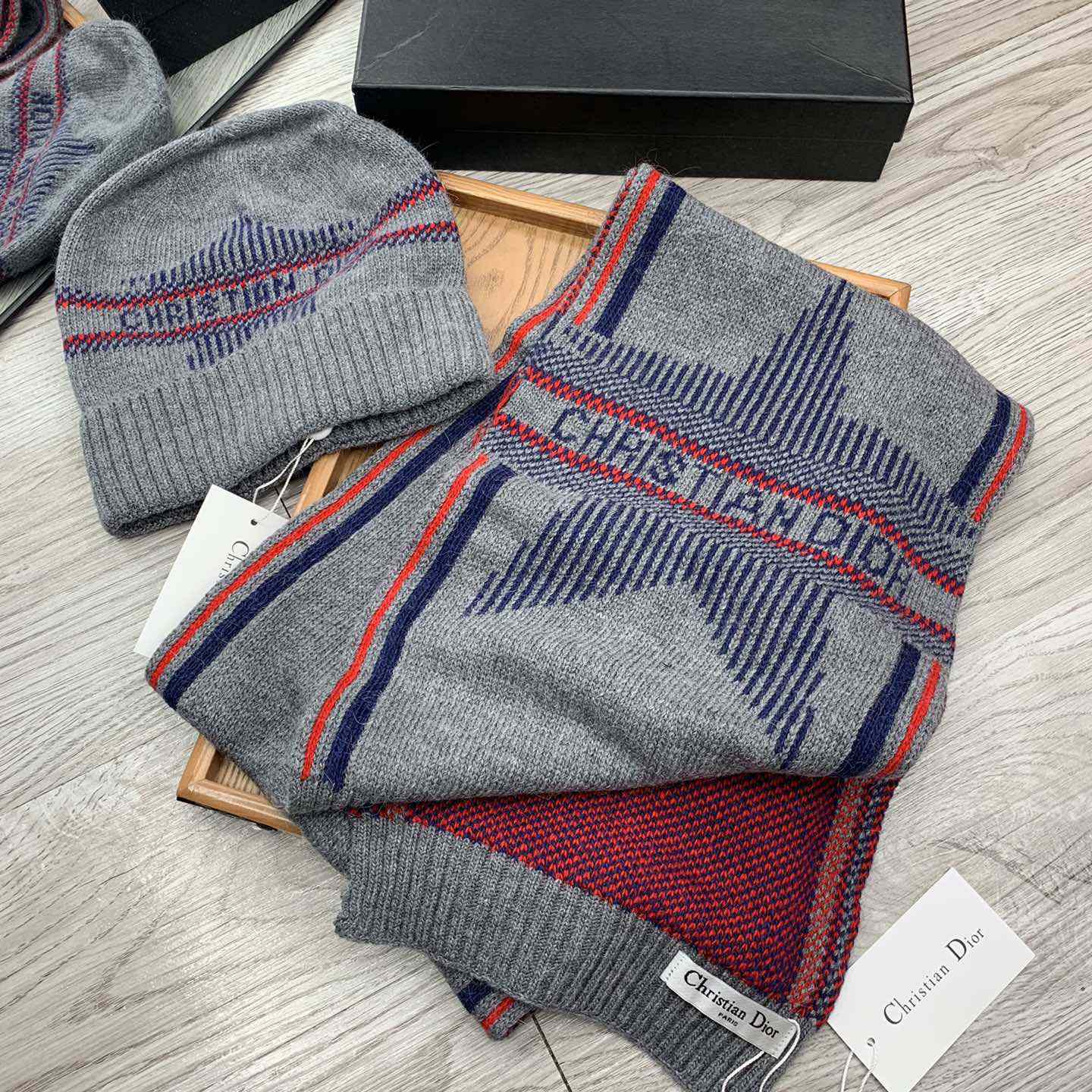Dior Beanie And Scarf - PerfectKickZ