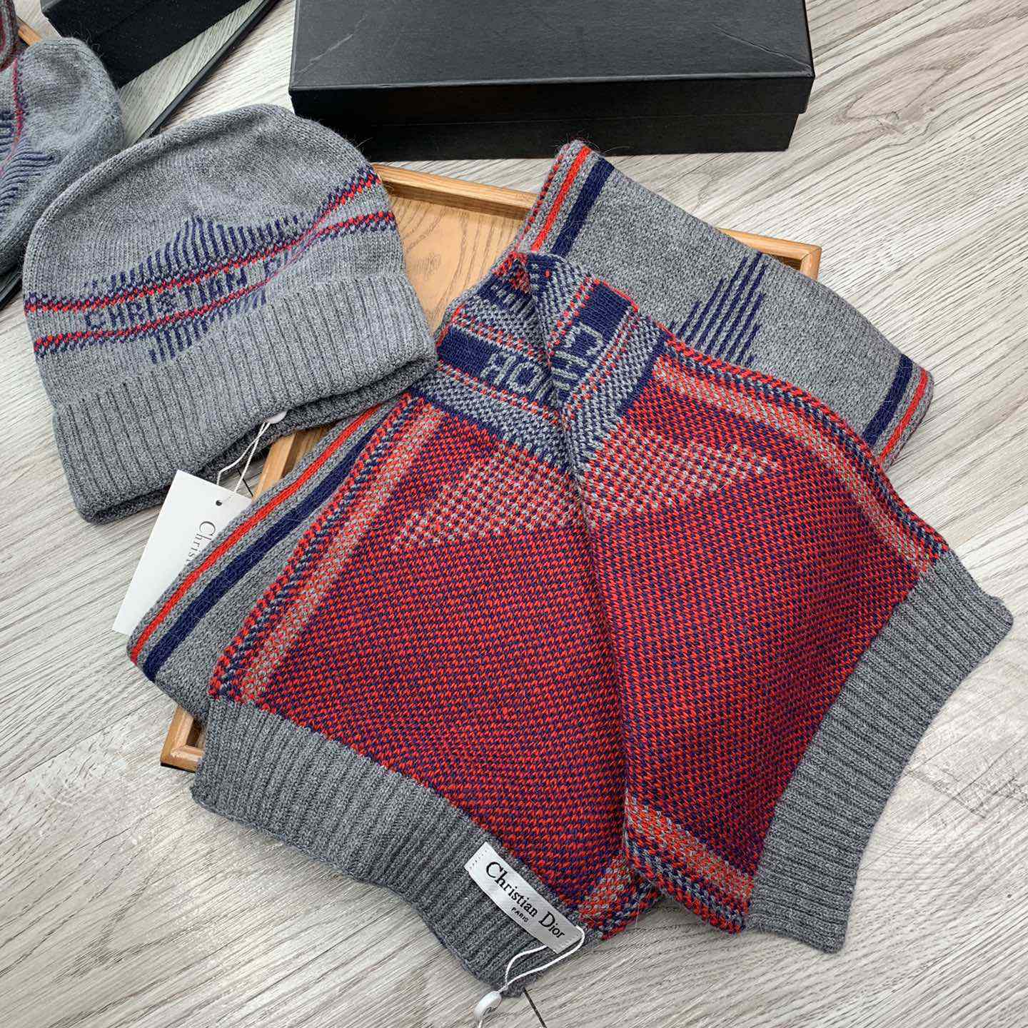 Dior Beanie And Scarf - PerfectKickZ