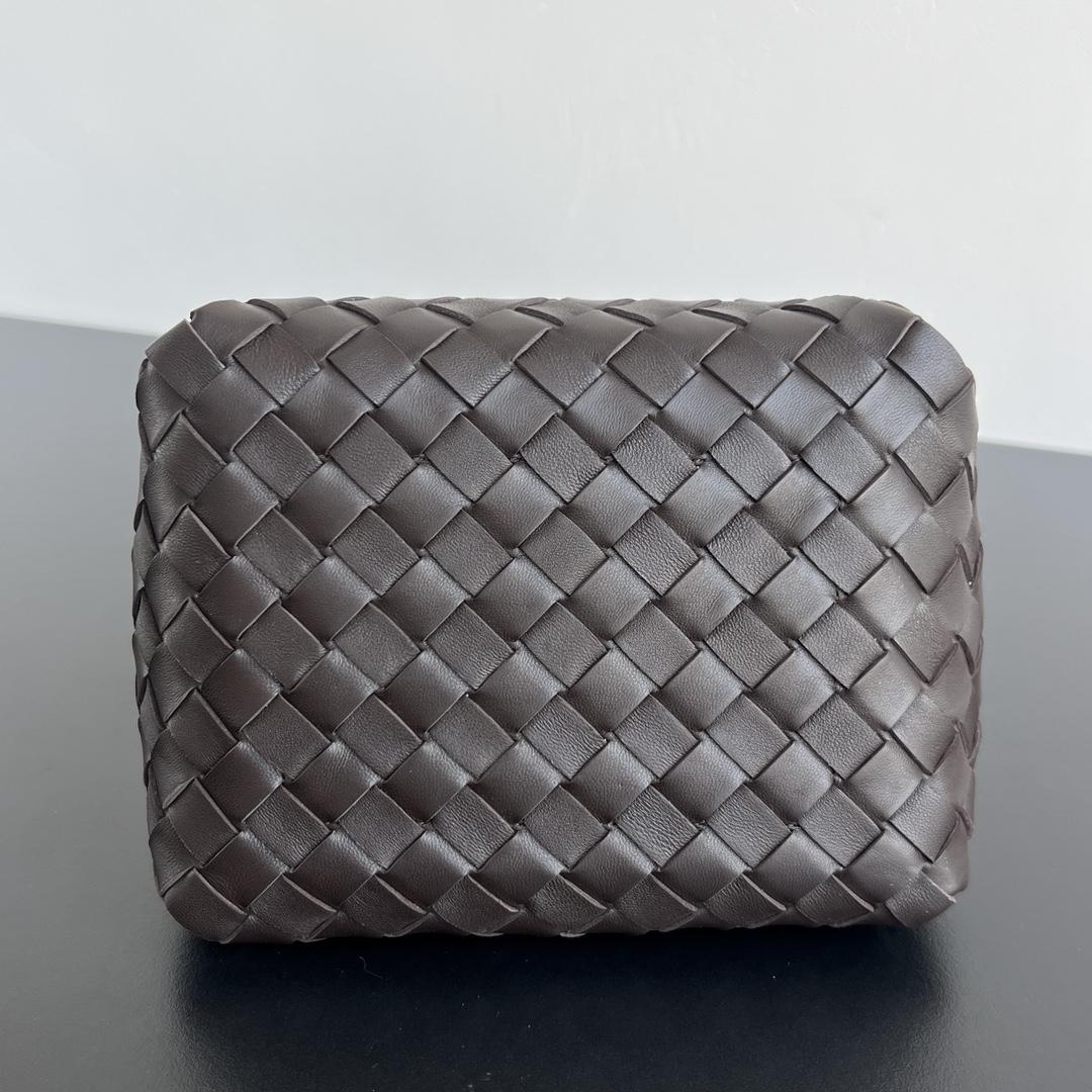 Bottega Veneta Small Parachute Chain   - PerfectKickZ