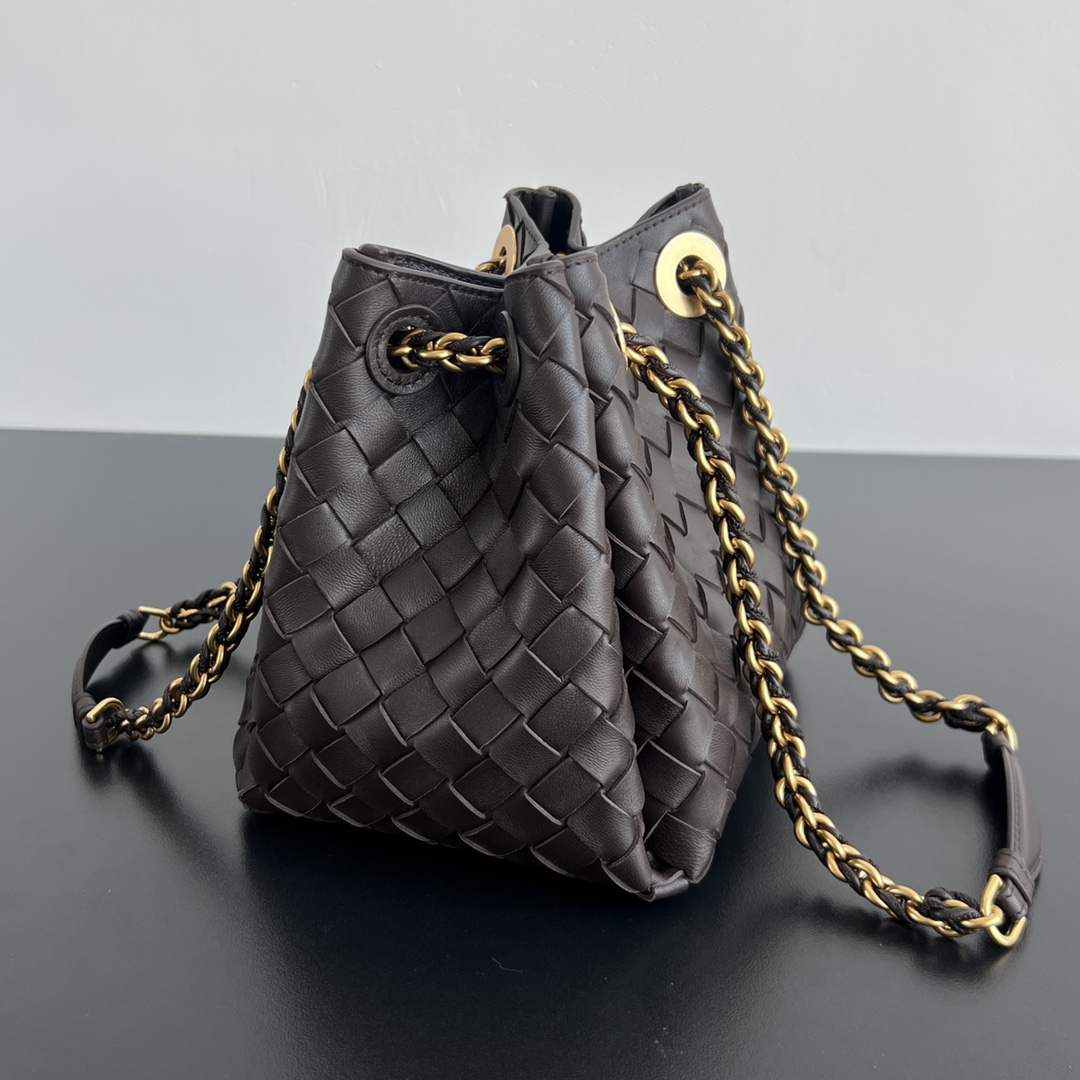 Bottega Veneta Small Parachute Chain   - PerfectKickZ