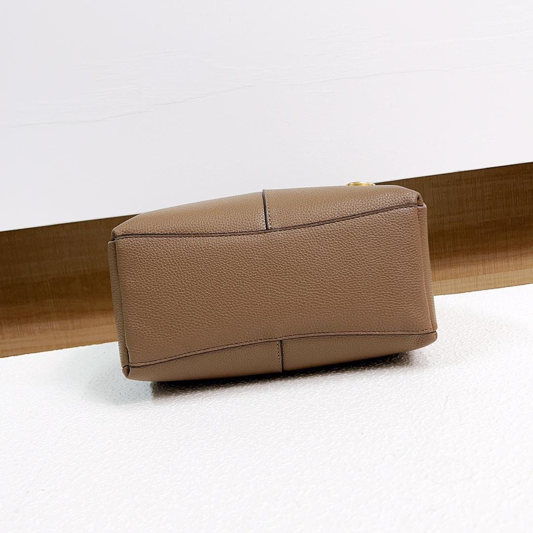 Coach Lana Shoulder Bag 23  - PerfectKickZ