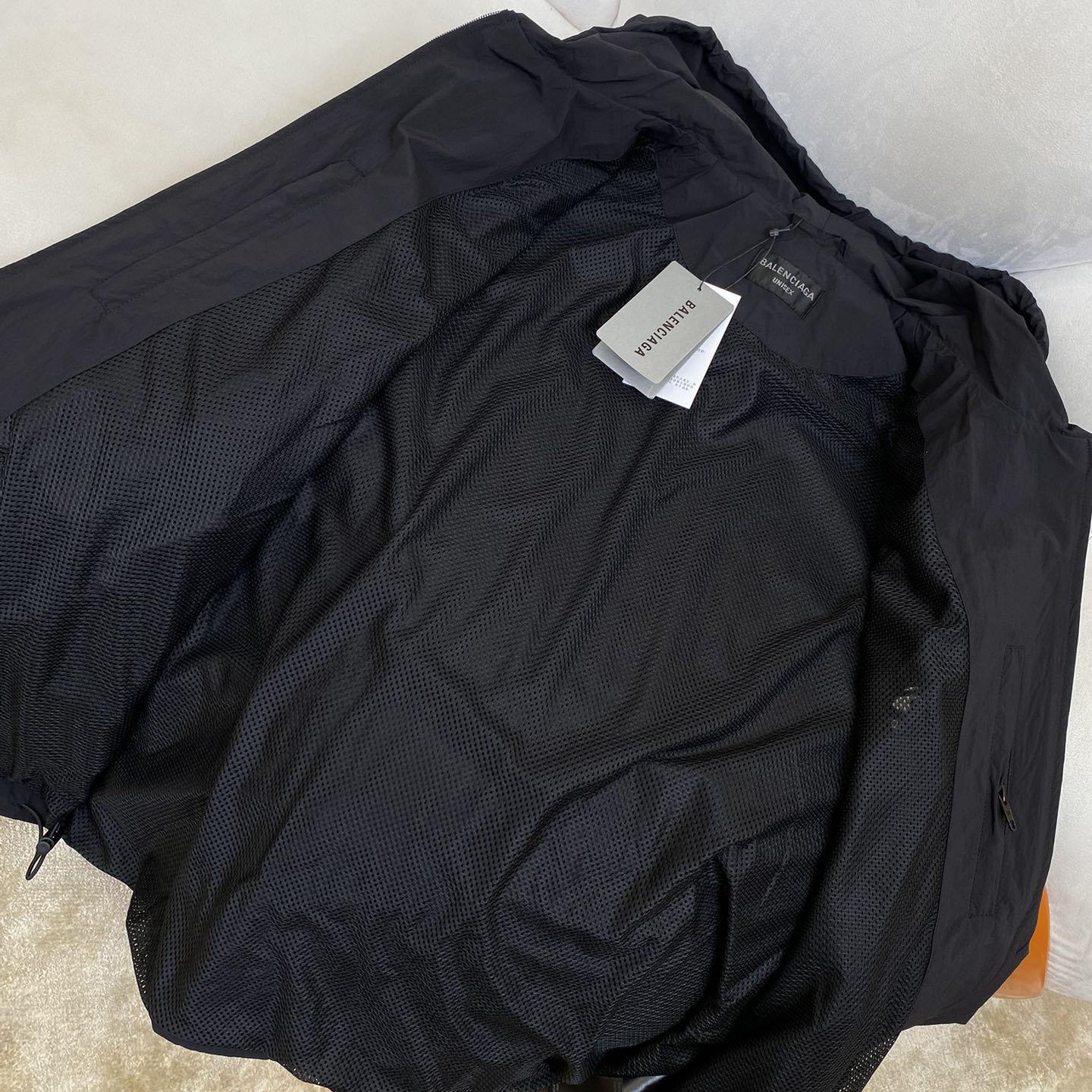 Balenciaga Loop Sports Icon Large Tracksuit Jacket  - PerfectKickZ
