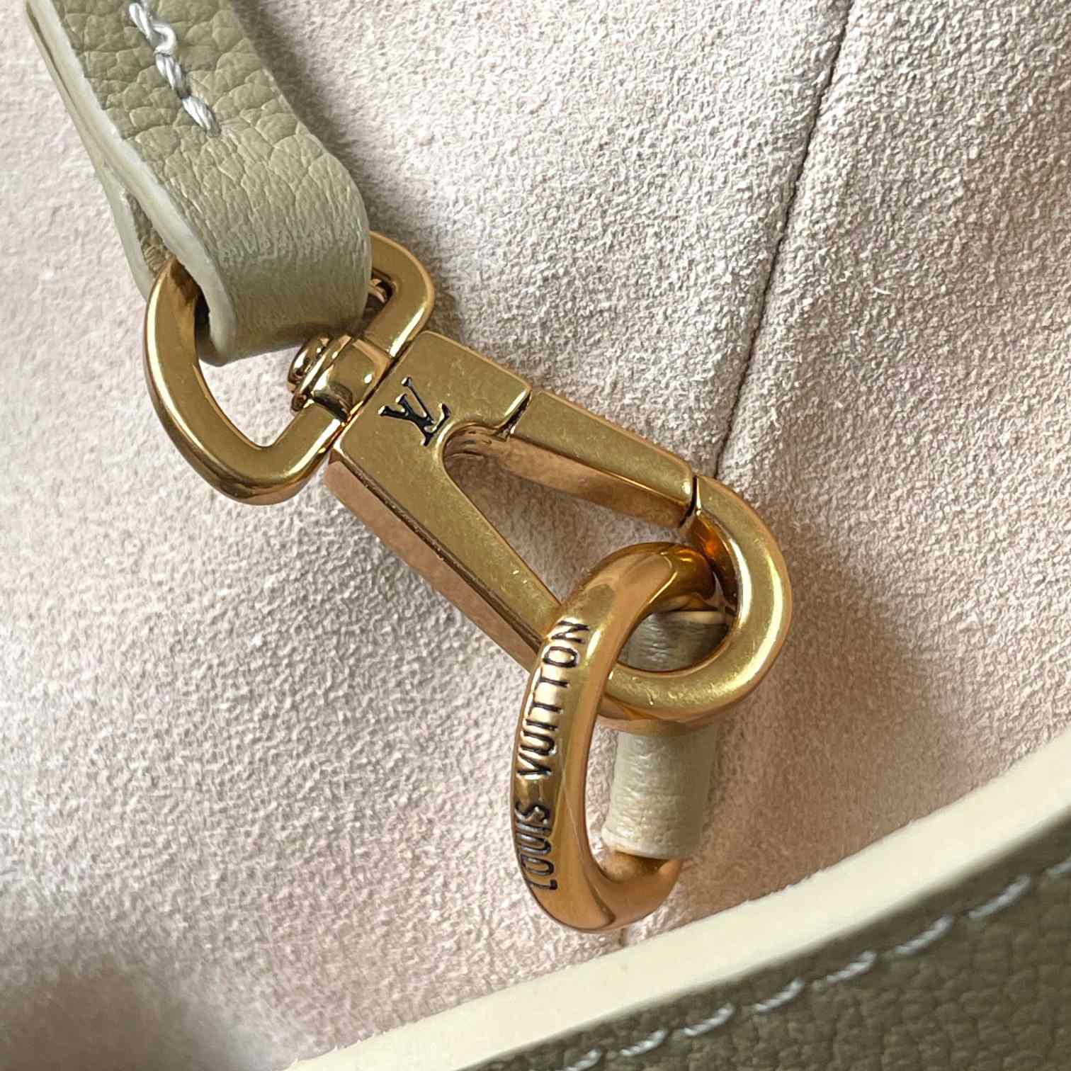 Louis Vuitton Low Key Cabas MM  M25343 - PerfectKickZ