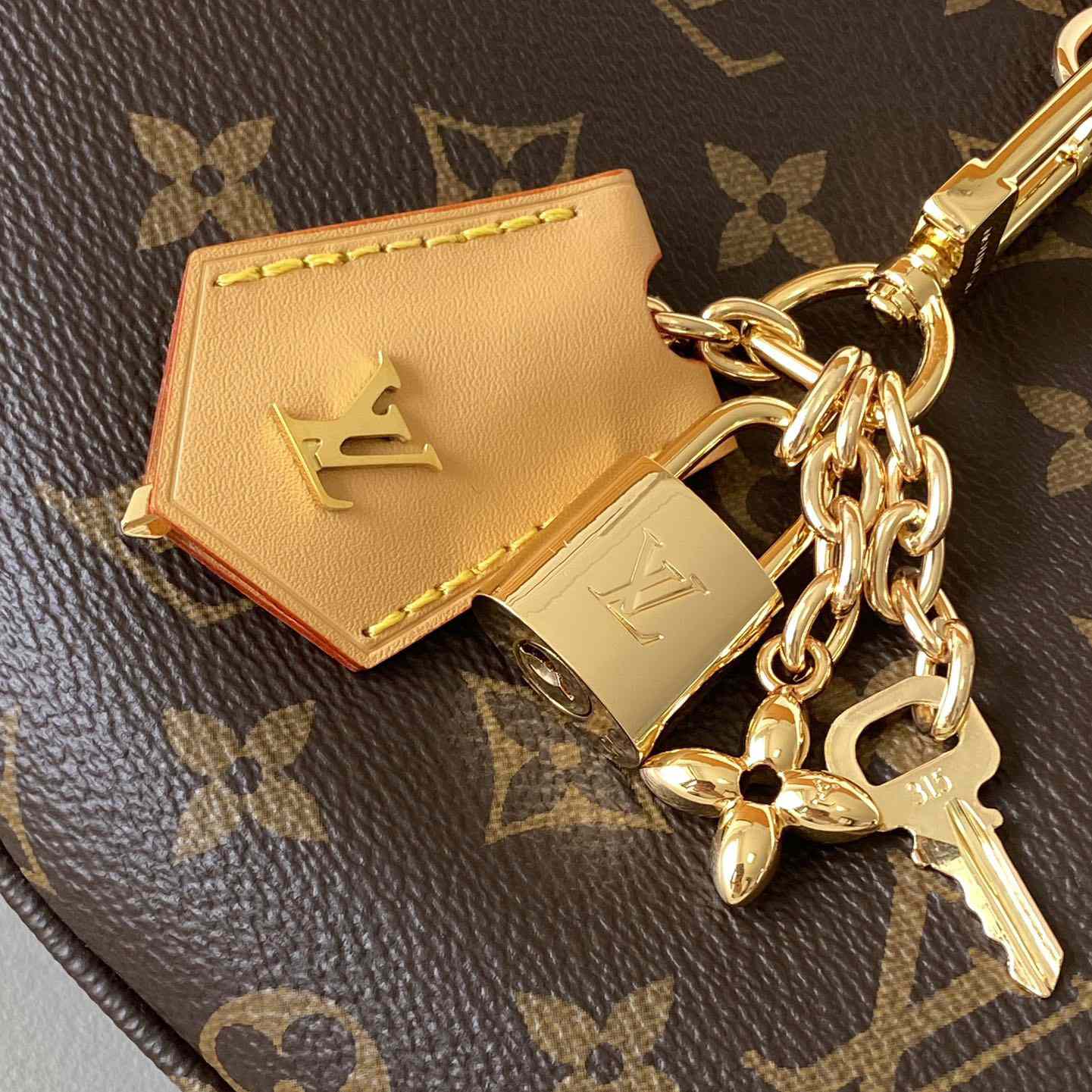 Louis Vuitton Looping   M12939 - 