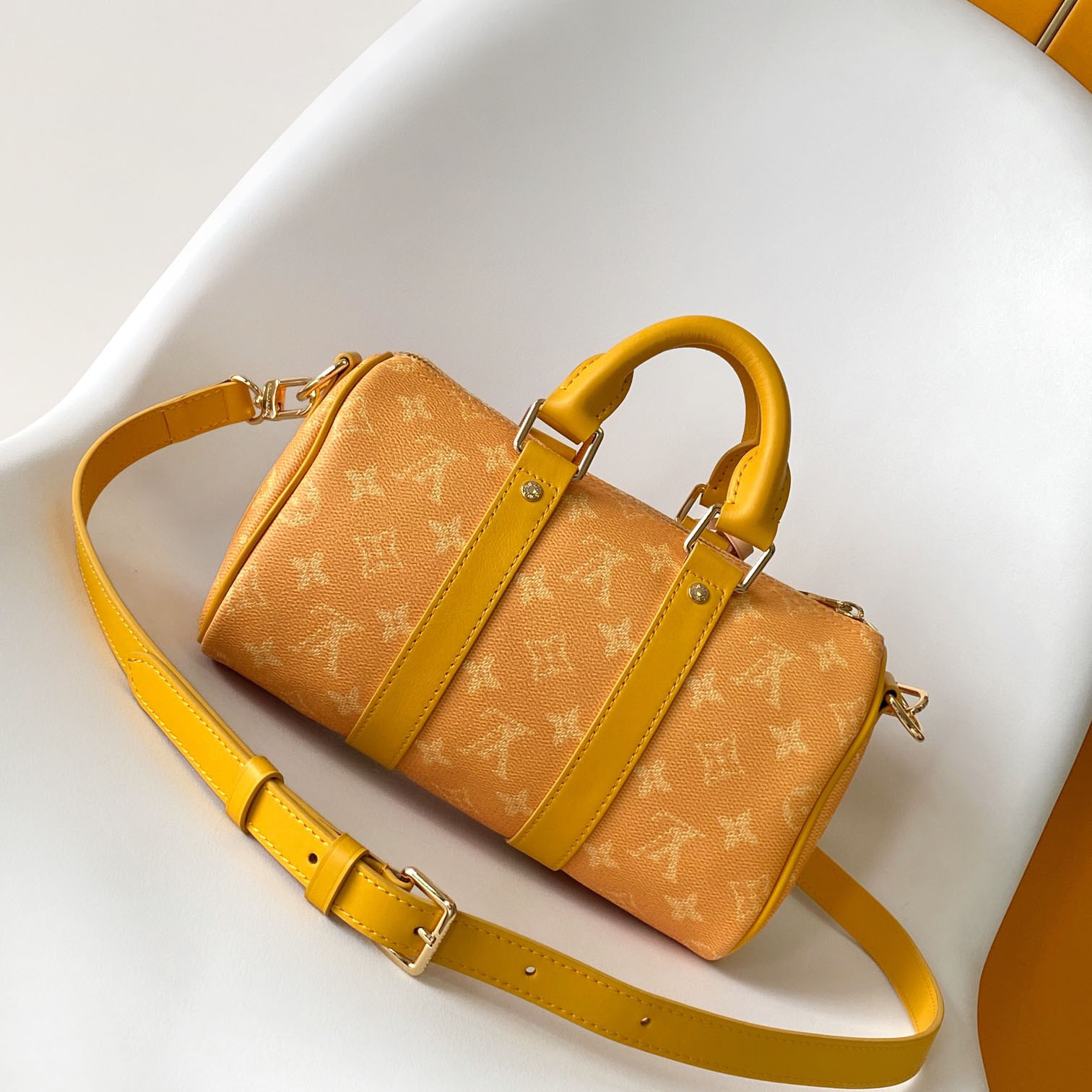 Louis Vuitton Keepall Bandoulière 25  M13166 - PerfectKickZ