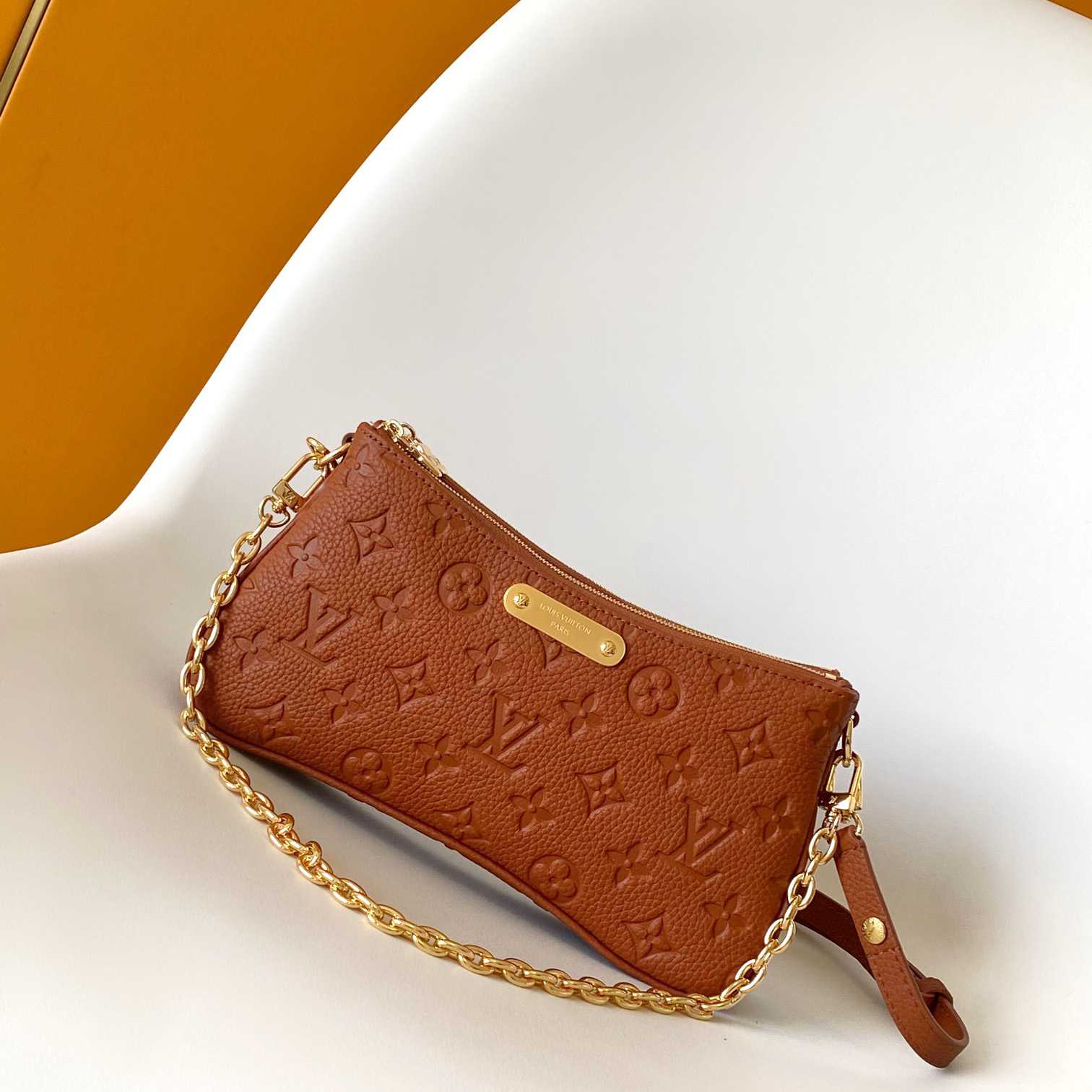 Louis Vuitton Liv Pochette  M11916 - PerfectKickZ