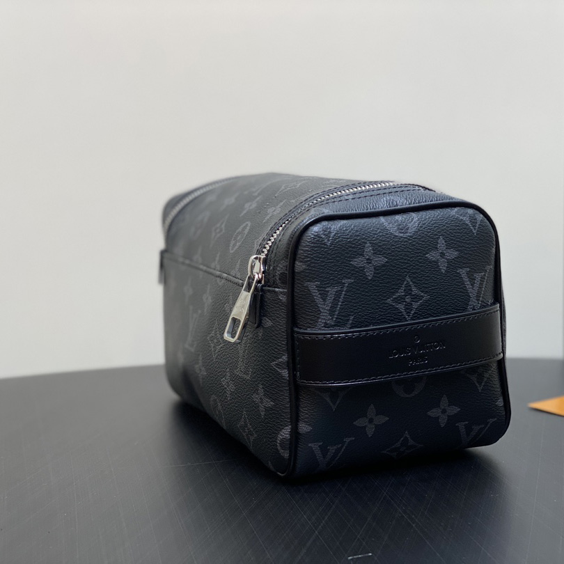 Louis Vuitton Toiletry Bag  M11510 - PerfectKickZ