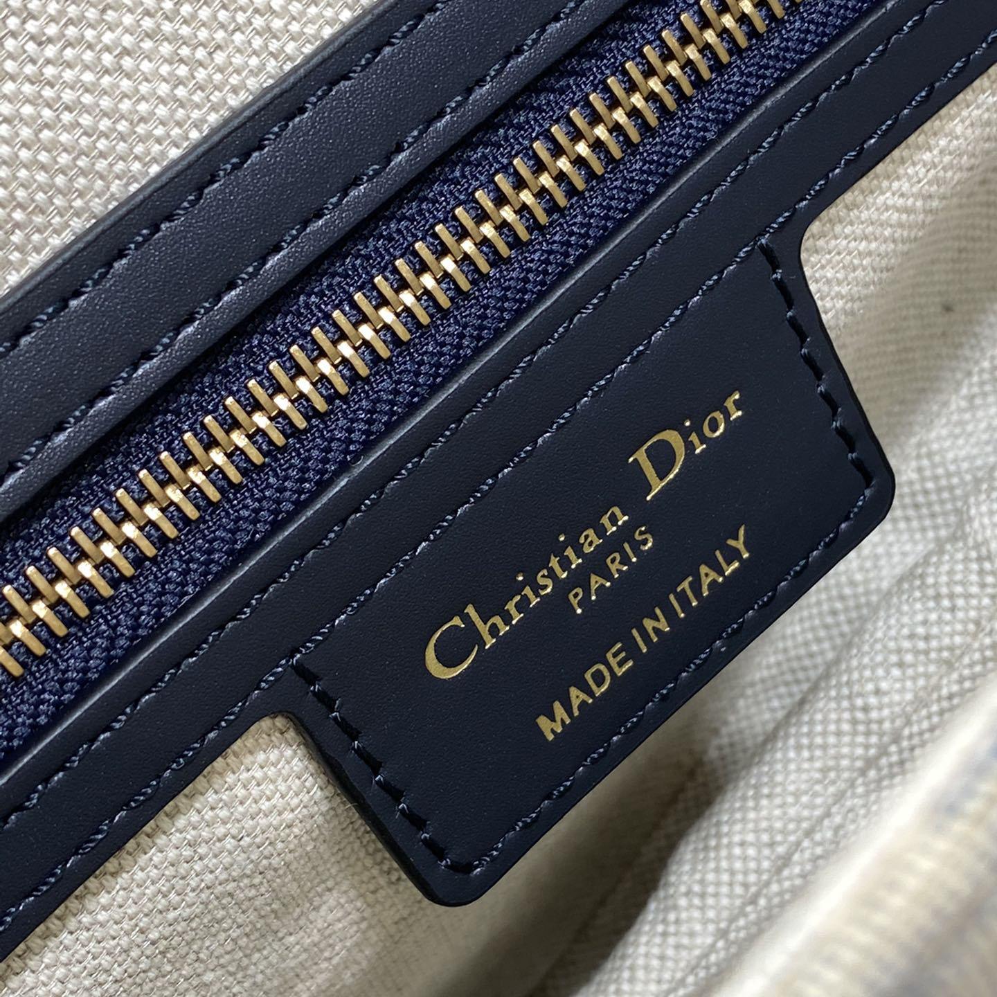Dior Saddle Bag    24×6×18cm - 