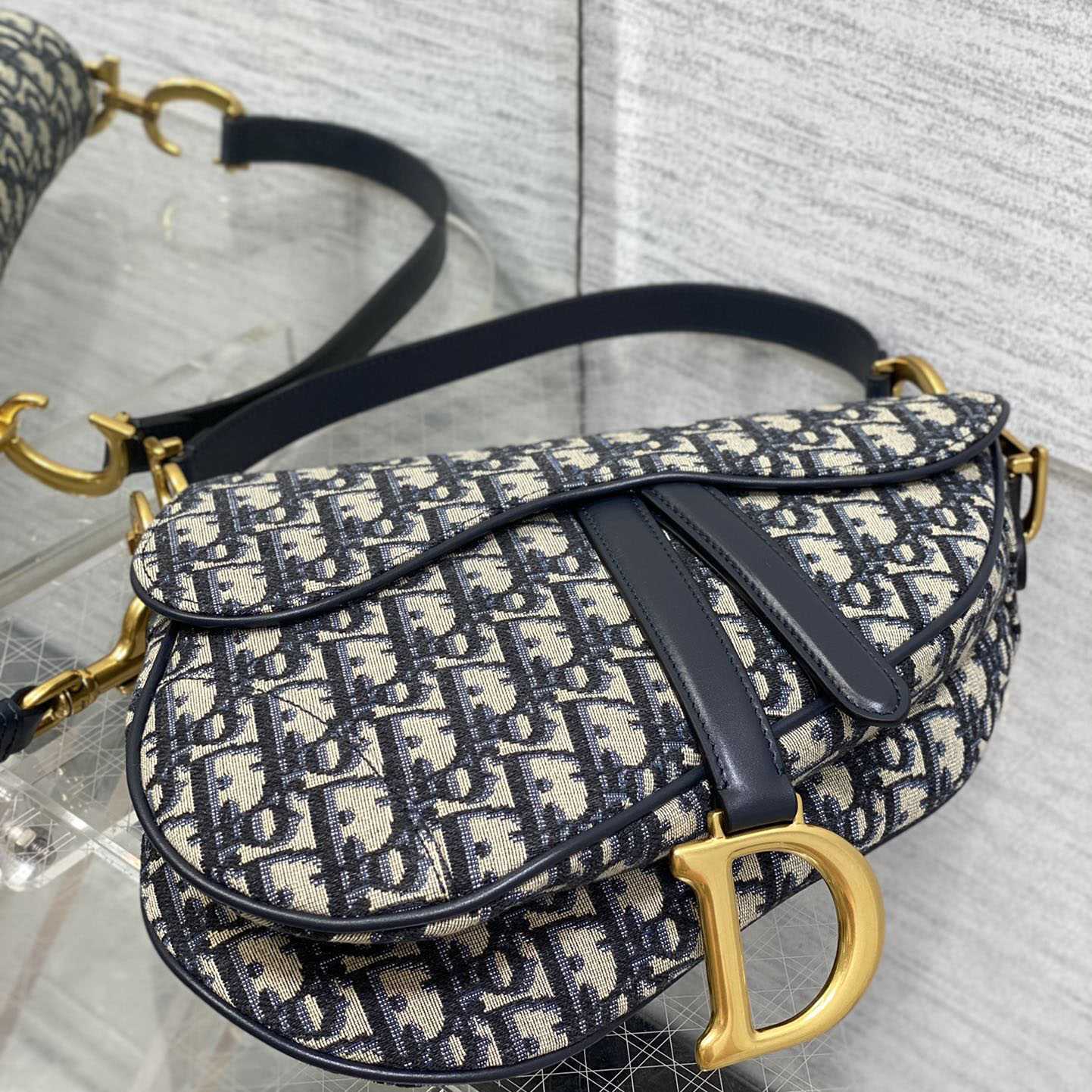 Dior Saddle Bag    24×6×18cm - 