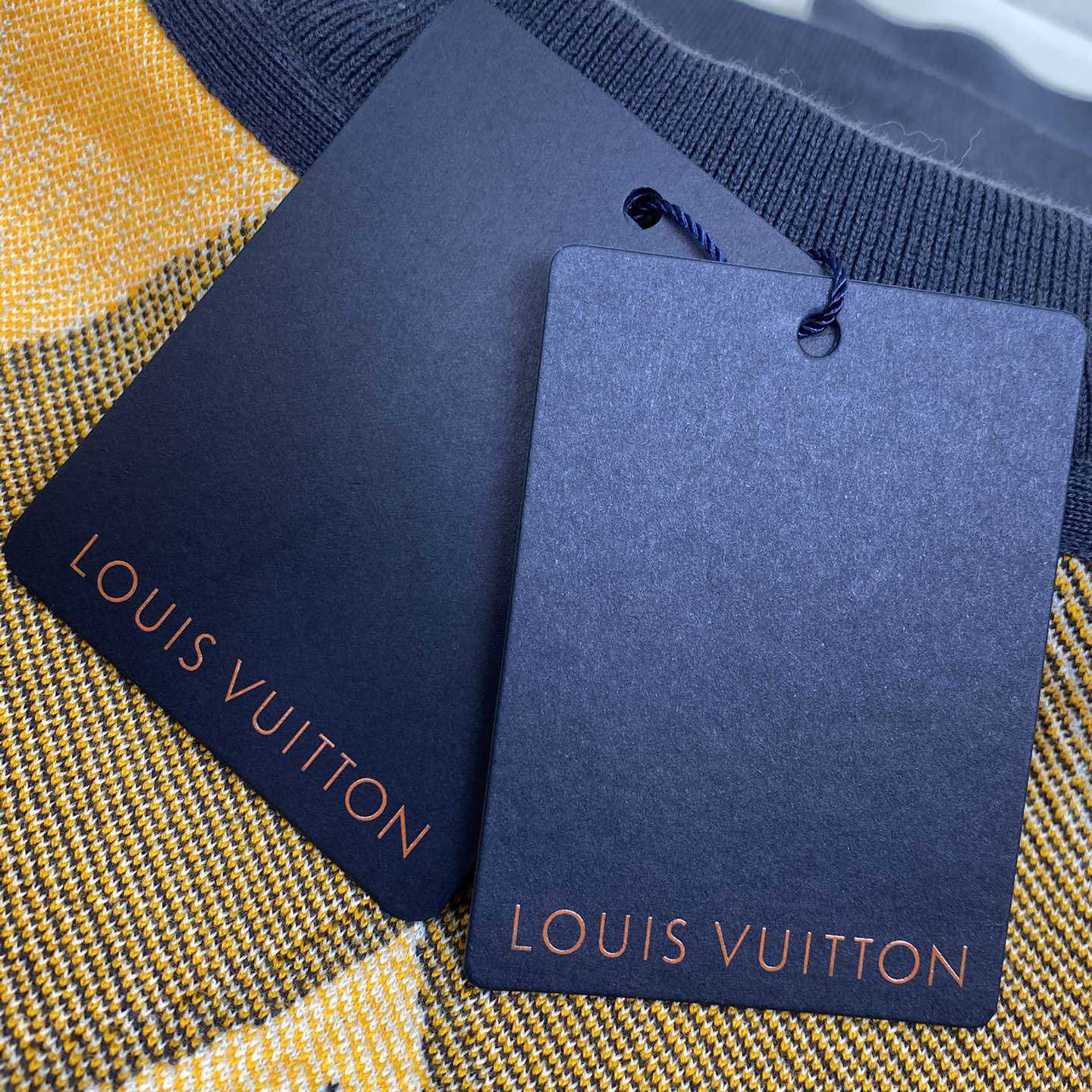 Louis Vuitton Quilted Cotton Blend Crewneck  1AGK22 - PerfectKickZ