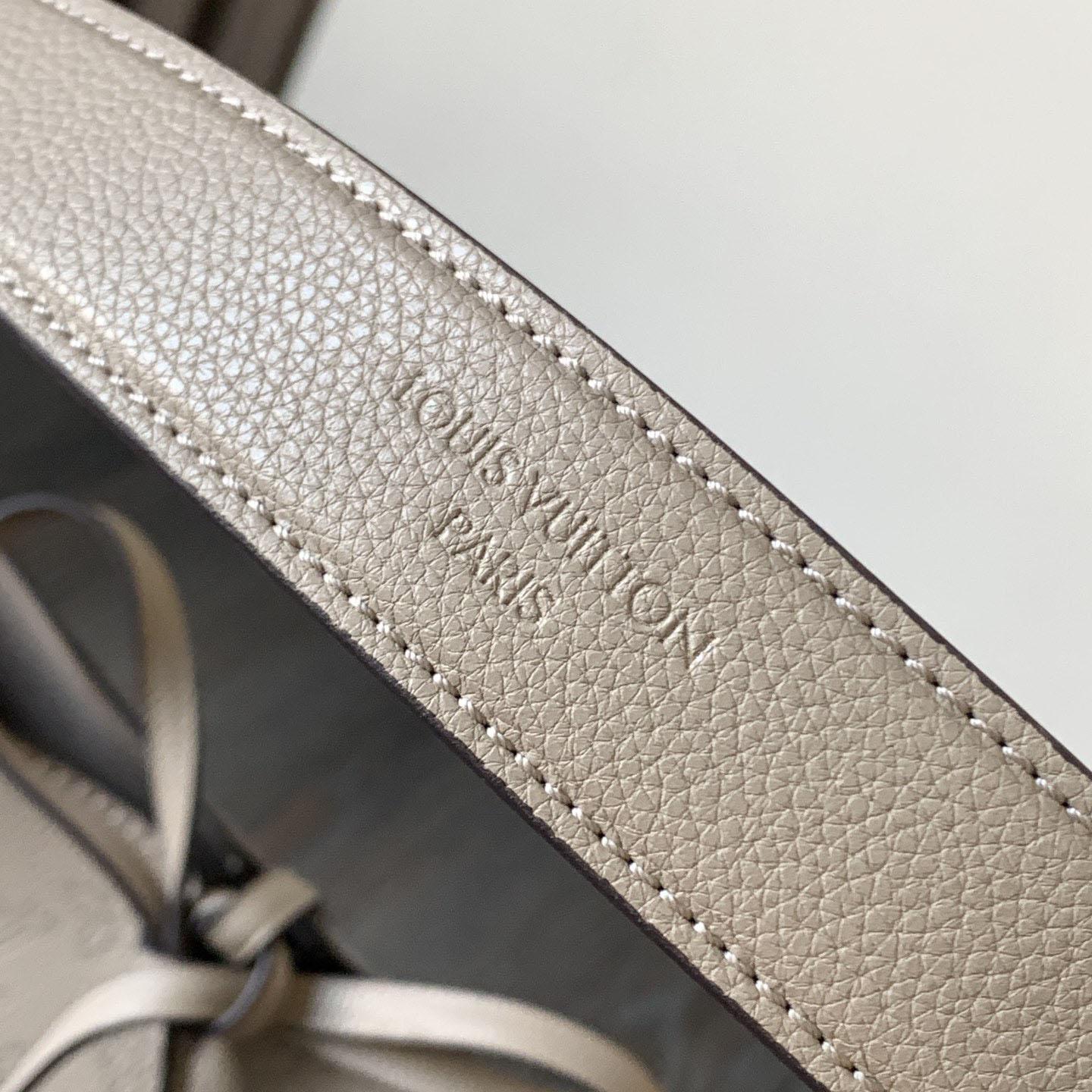 Louis Vuitton Flore  M12140 - PerfectKickZ