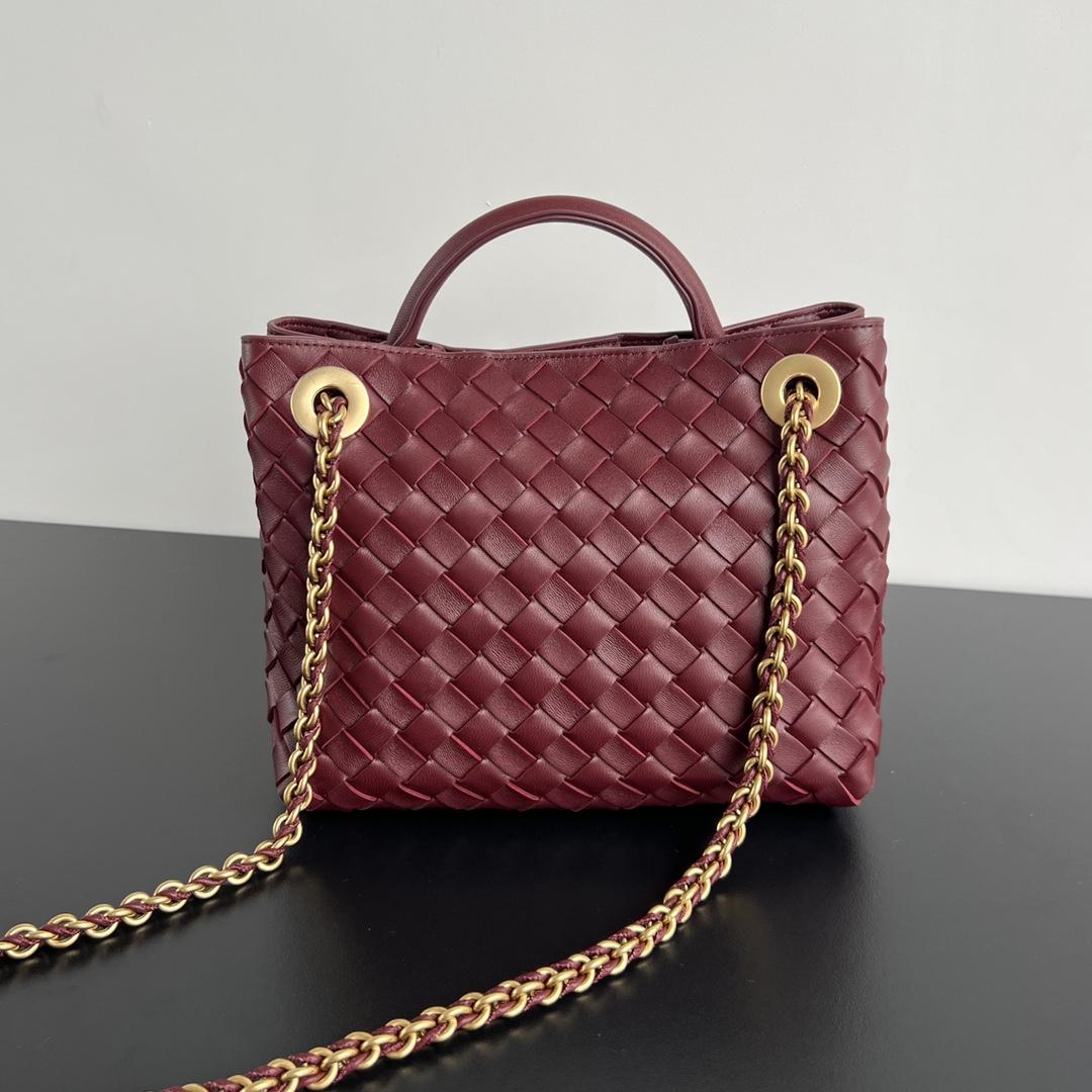 Bottega Veneta Andiamo Chain Leather Shoulder Bag （25x22x10.5cm） - PerfectKickZ