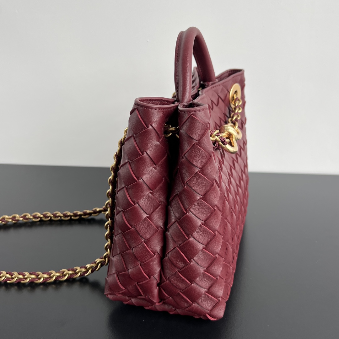 Bottega Veneta Andiamo Chain Leather Shoulder Bag （25x22x10.5cm） - PerfectKickZ