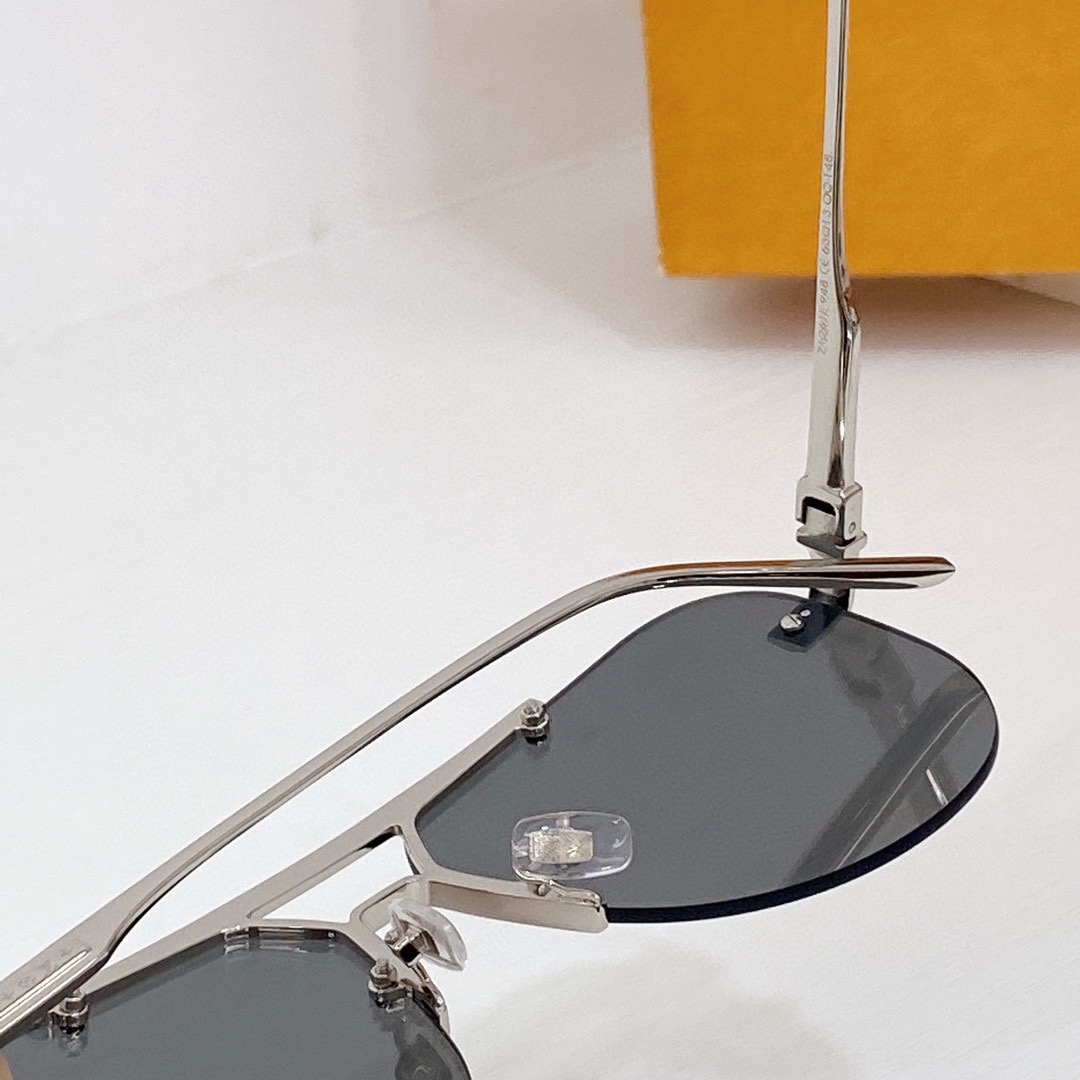 Louis Vuitton LV Ash Sunglasses  Z1262W - PerfectKickZ