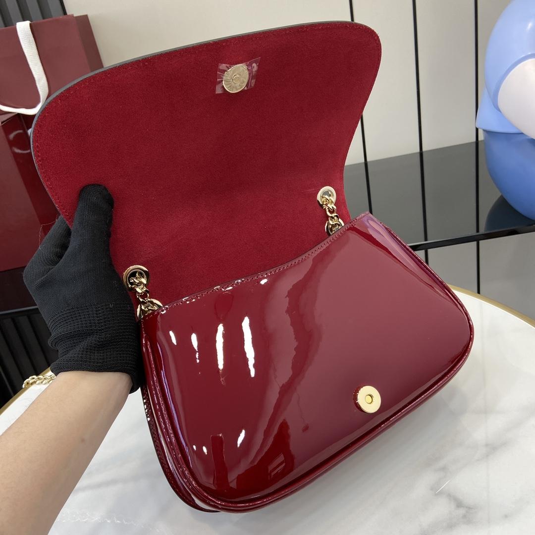 Gucci Blondie Small Shoulder Bag - PerfectKickZ
