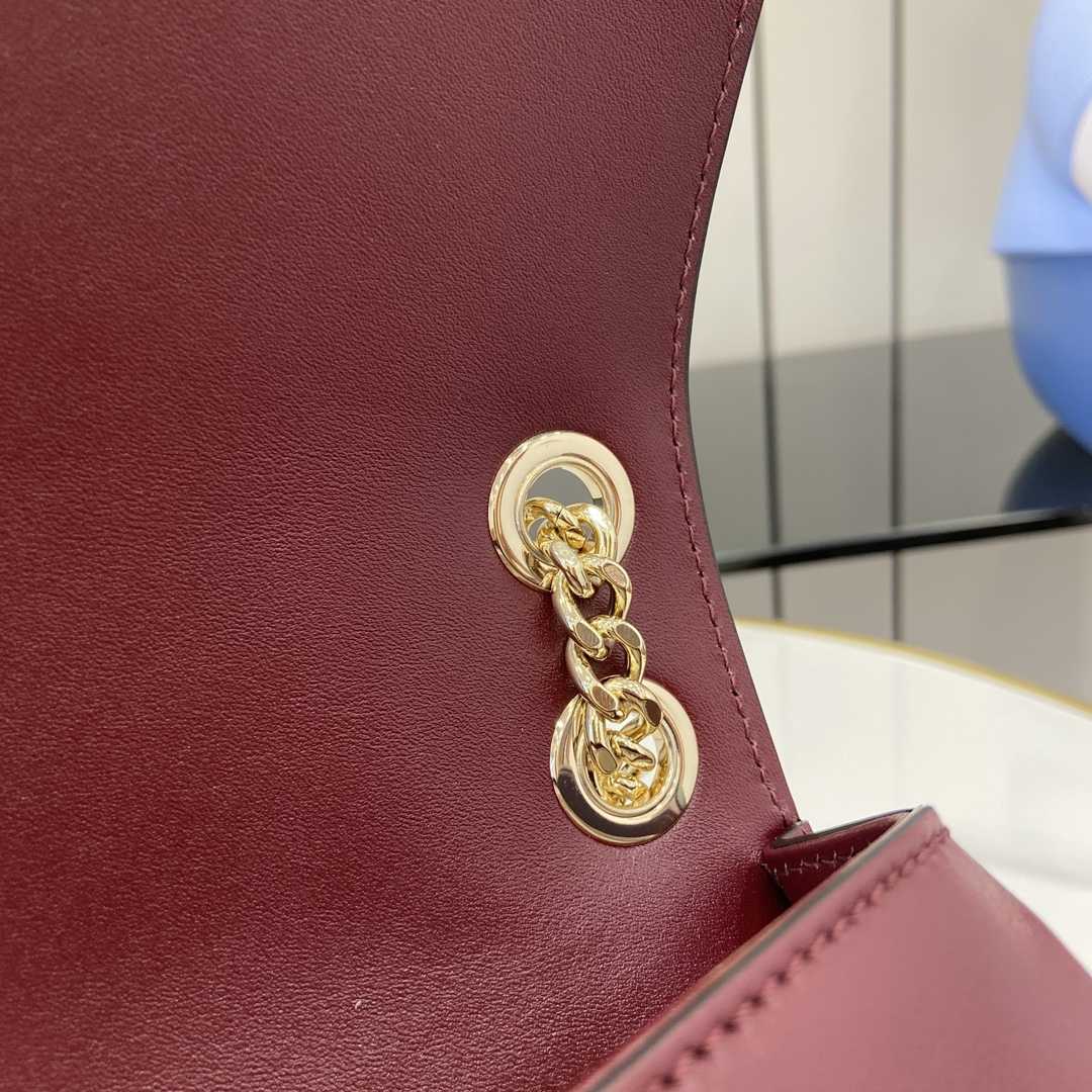 Gucci Blondie Small Shoulder Bag - PerfectKickZ