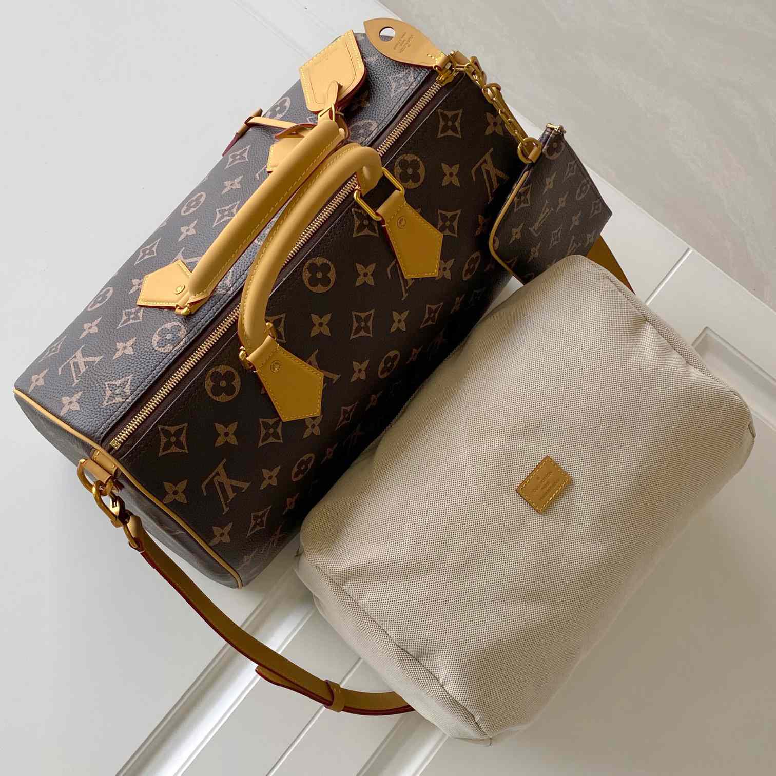 Louis Vuitton Speedy P9 Bandoulière 40  M24422 - PerfectKickZ