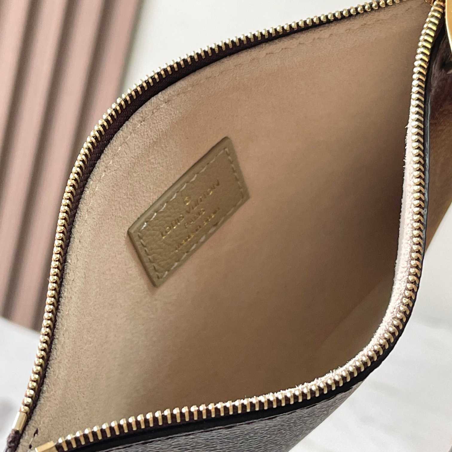 Louis Vuitton Low Key Hobo MM   M24988 - PerfectKickZ